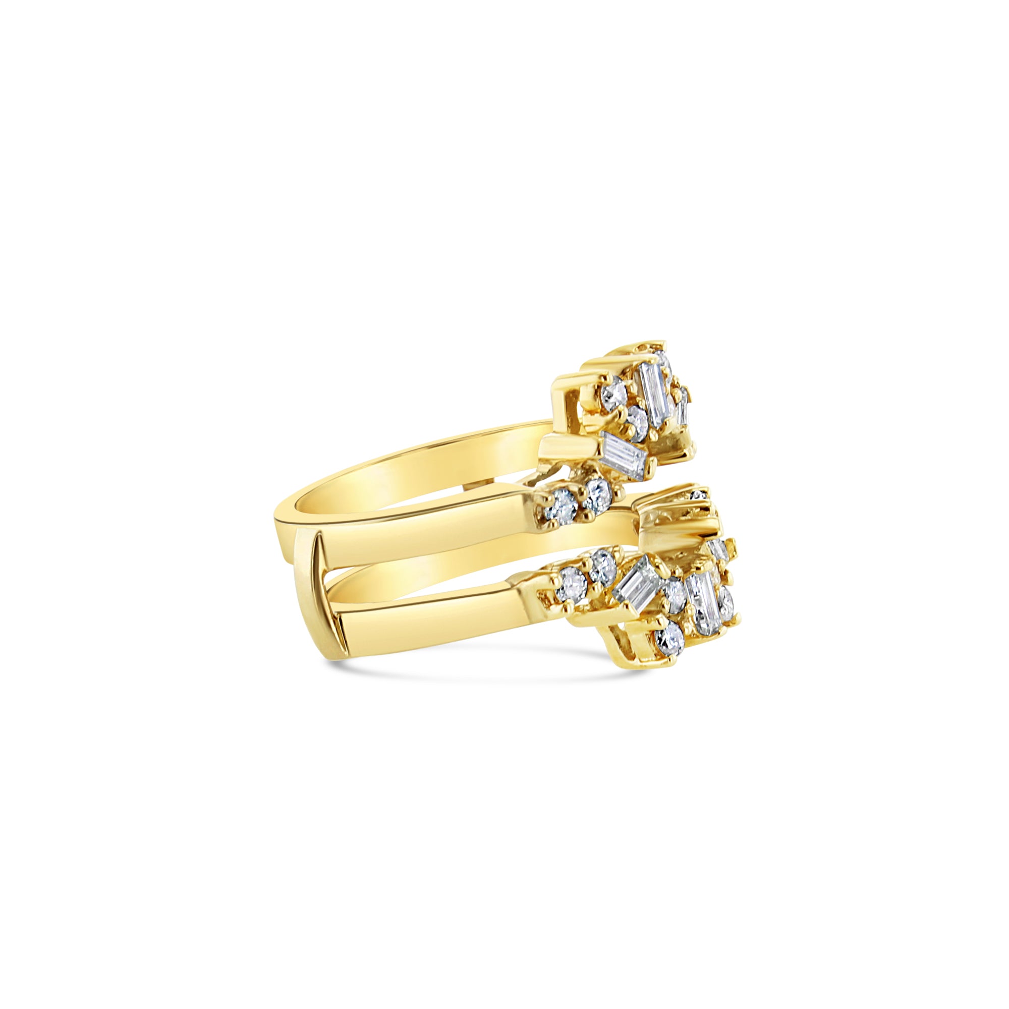 Protector de anillo con diamantes en talla baguette
