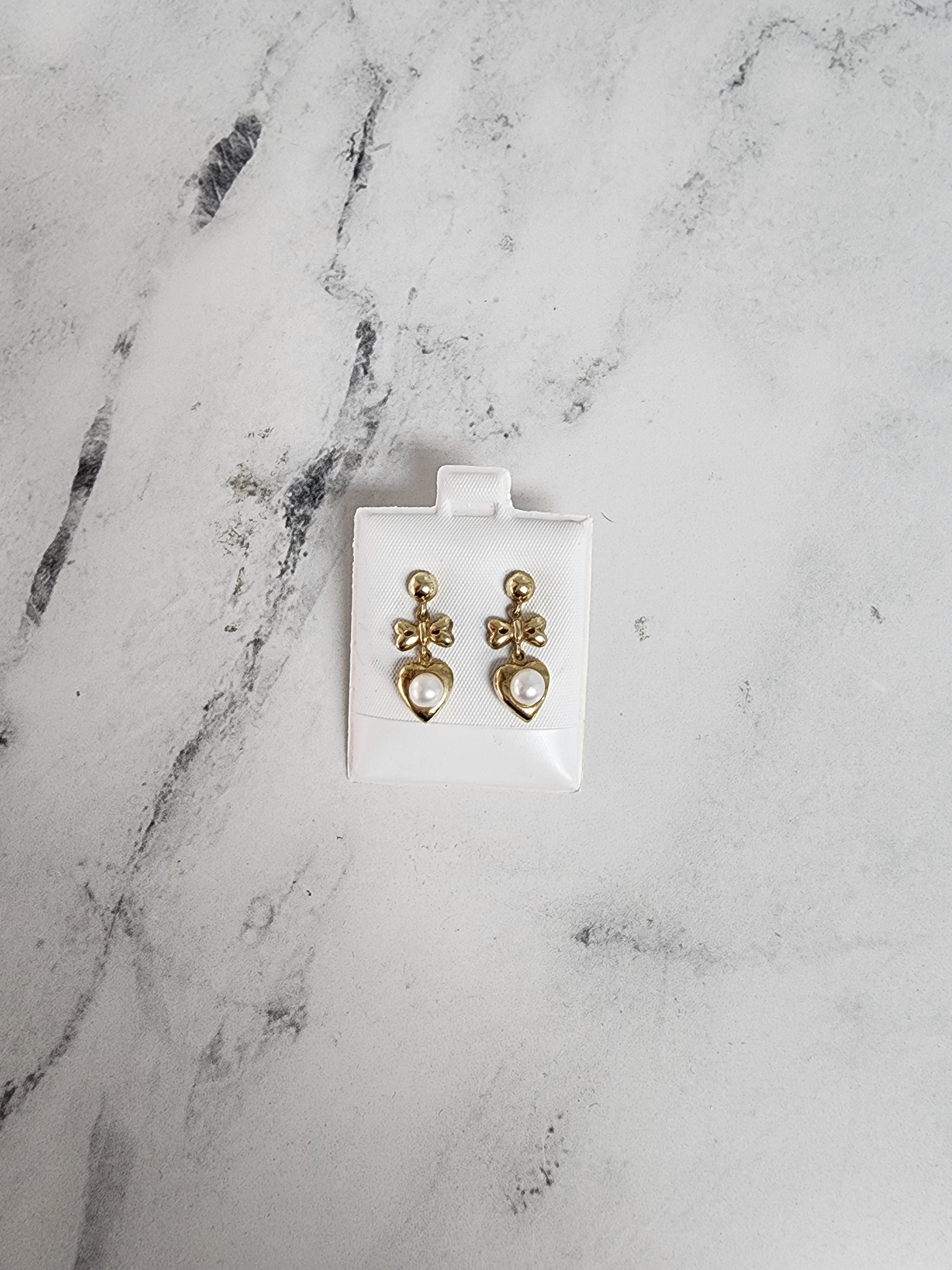 Pendientes colgantes con forma de pera en forma de corazón y lazo
