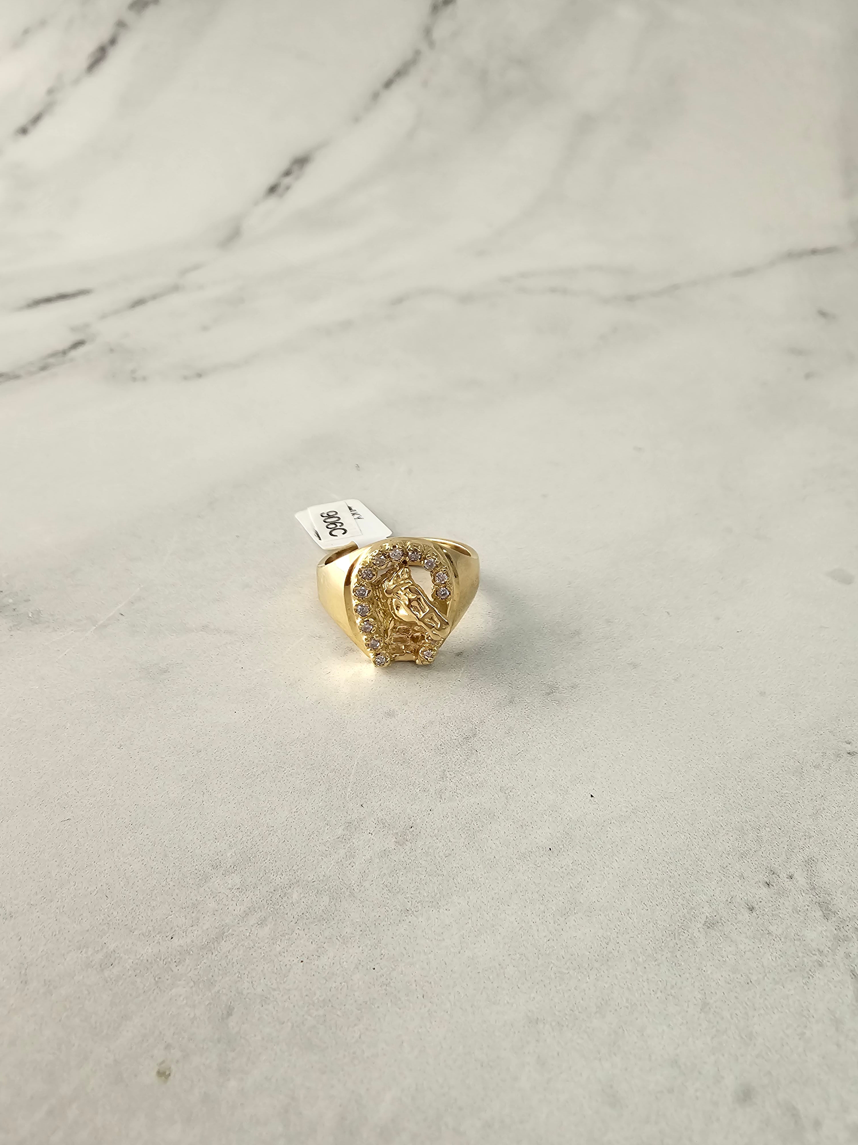 Herradura de diamante de 1/3 ct con cabeza de caballo en oro amarillo de 14 k