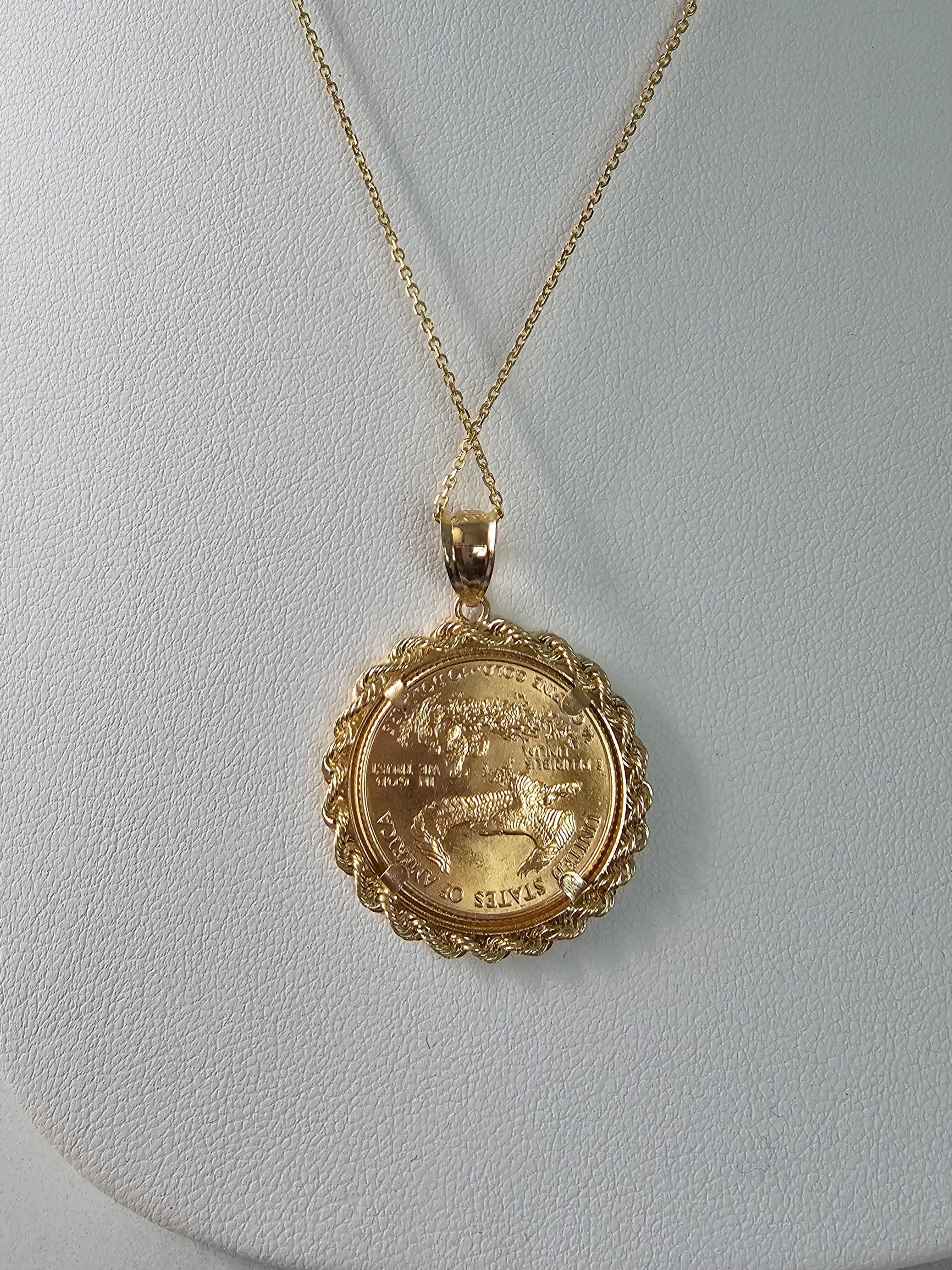1/4OZ Lady Liberty Coin Necklace with Rope Halo