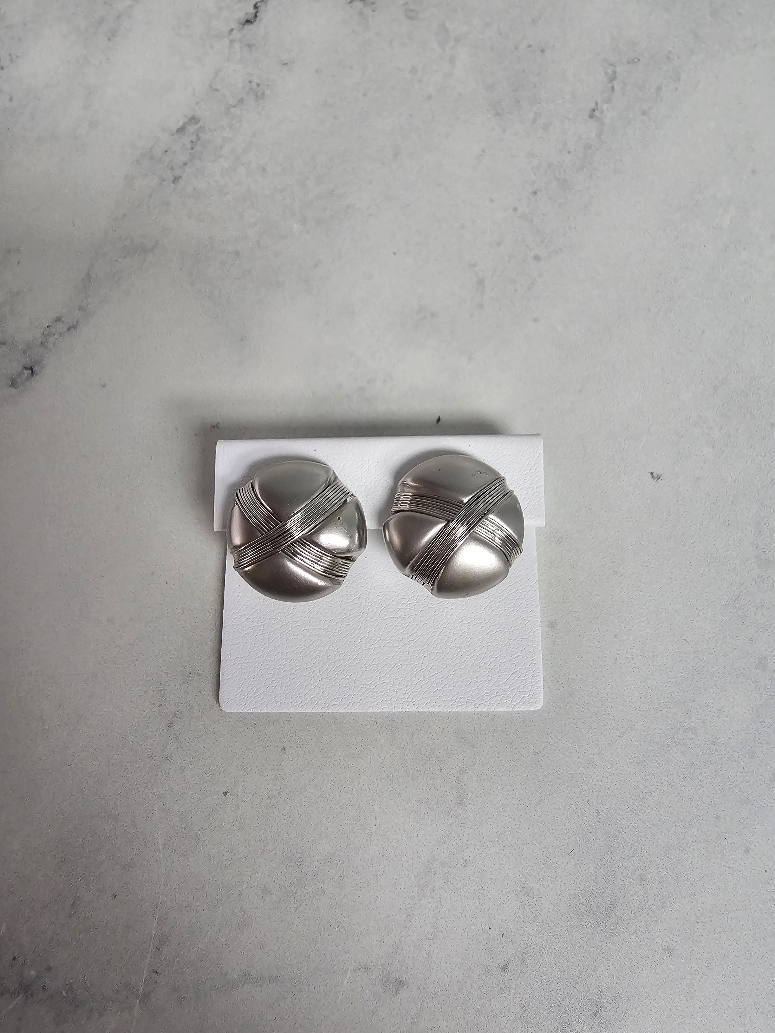 Polished Round with X Textured Design 14k White Gold