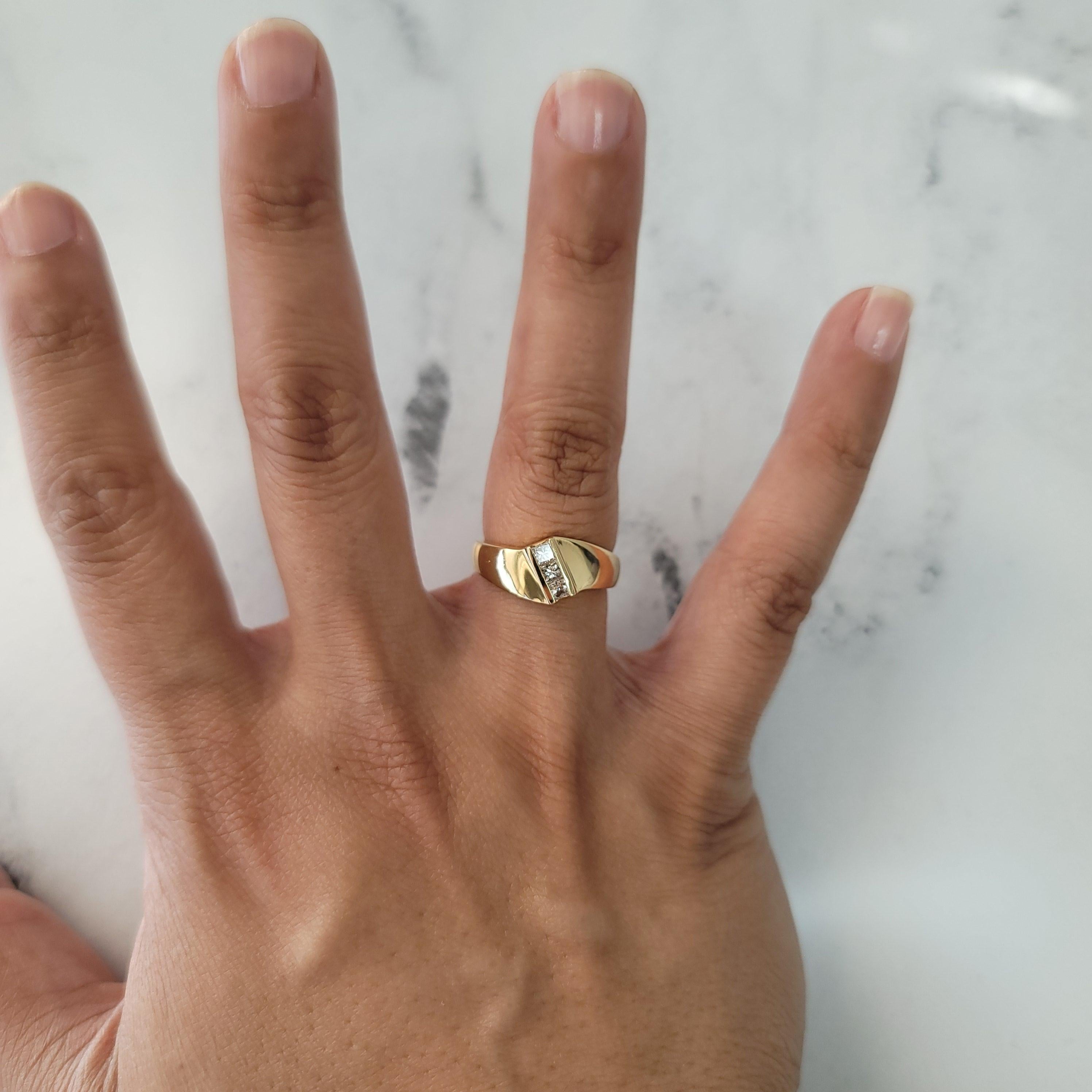 Diagonal Princess Cut Diamond Ring .27cttw 14k Yellow Gold