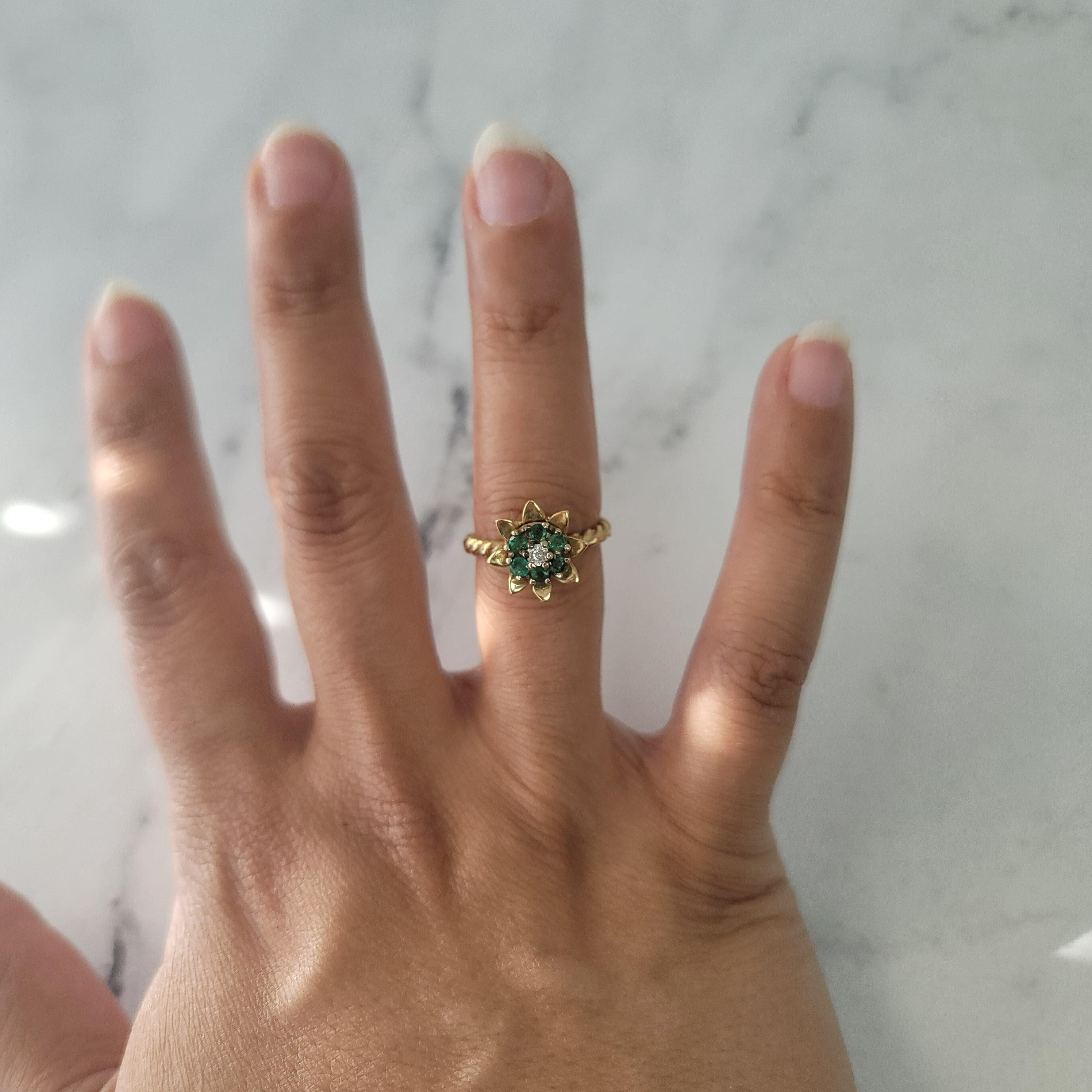 Medium Emerald Tulip Ring 14k Yellow Gold