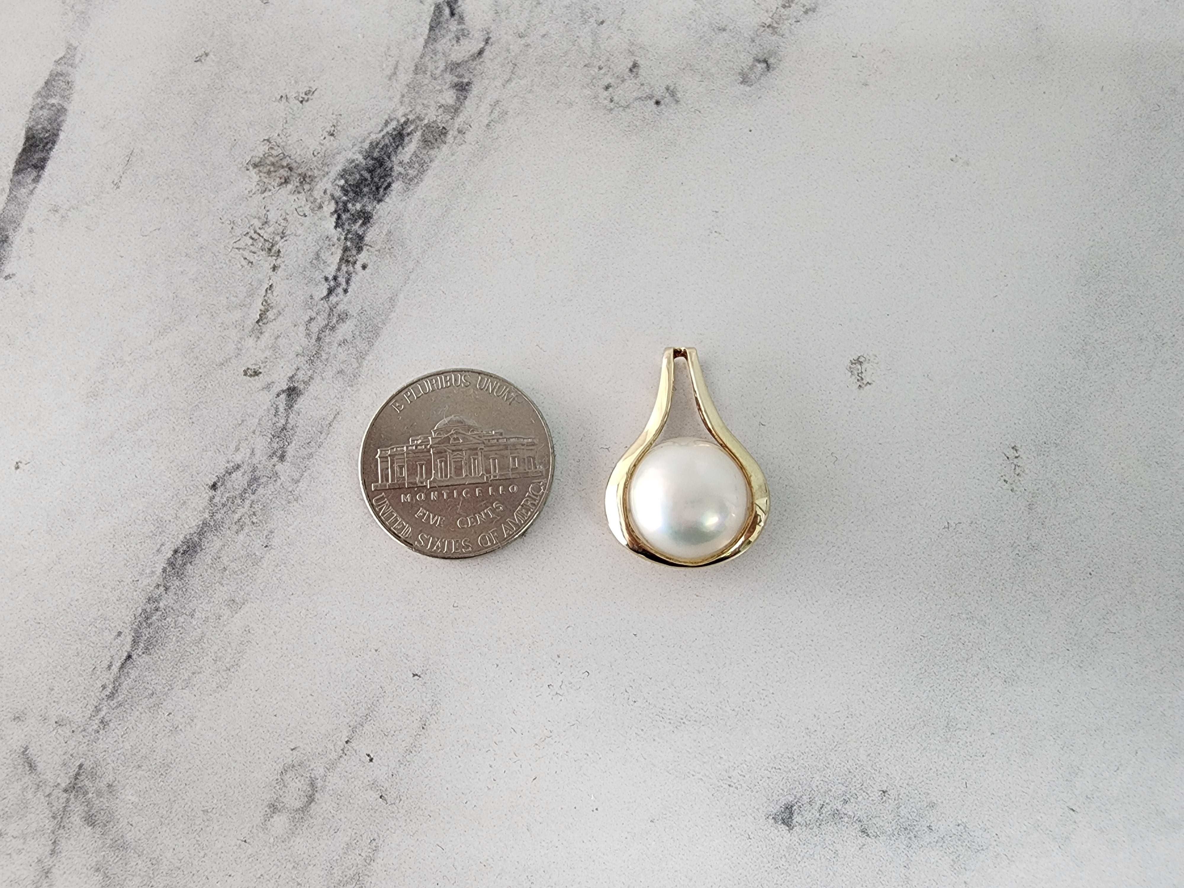 13MM Mabe Pearl Necklace with Polished Bezel Frame
