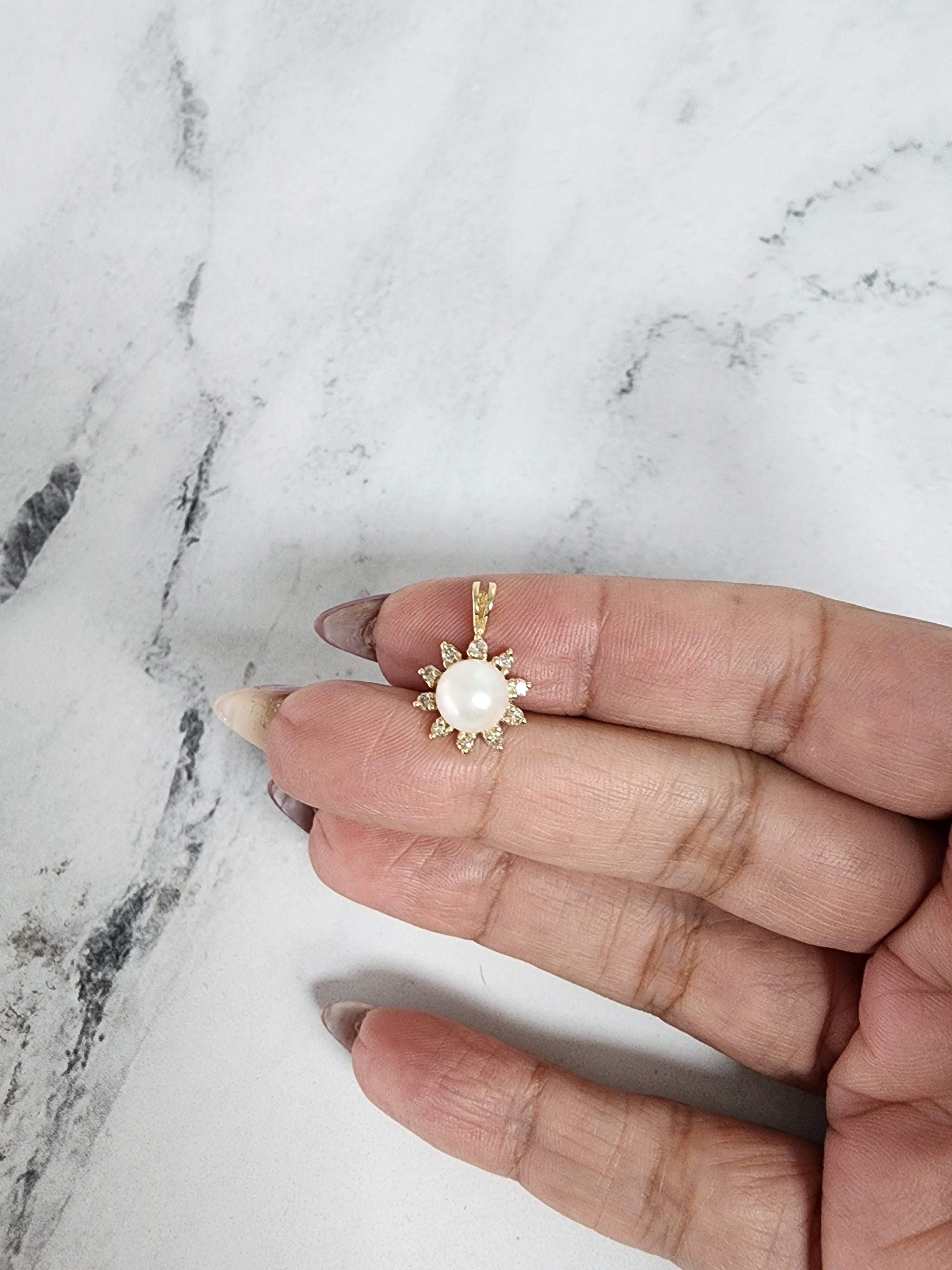 Freshwater Pearl Diamond Halo Necklace