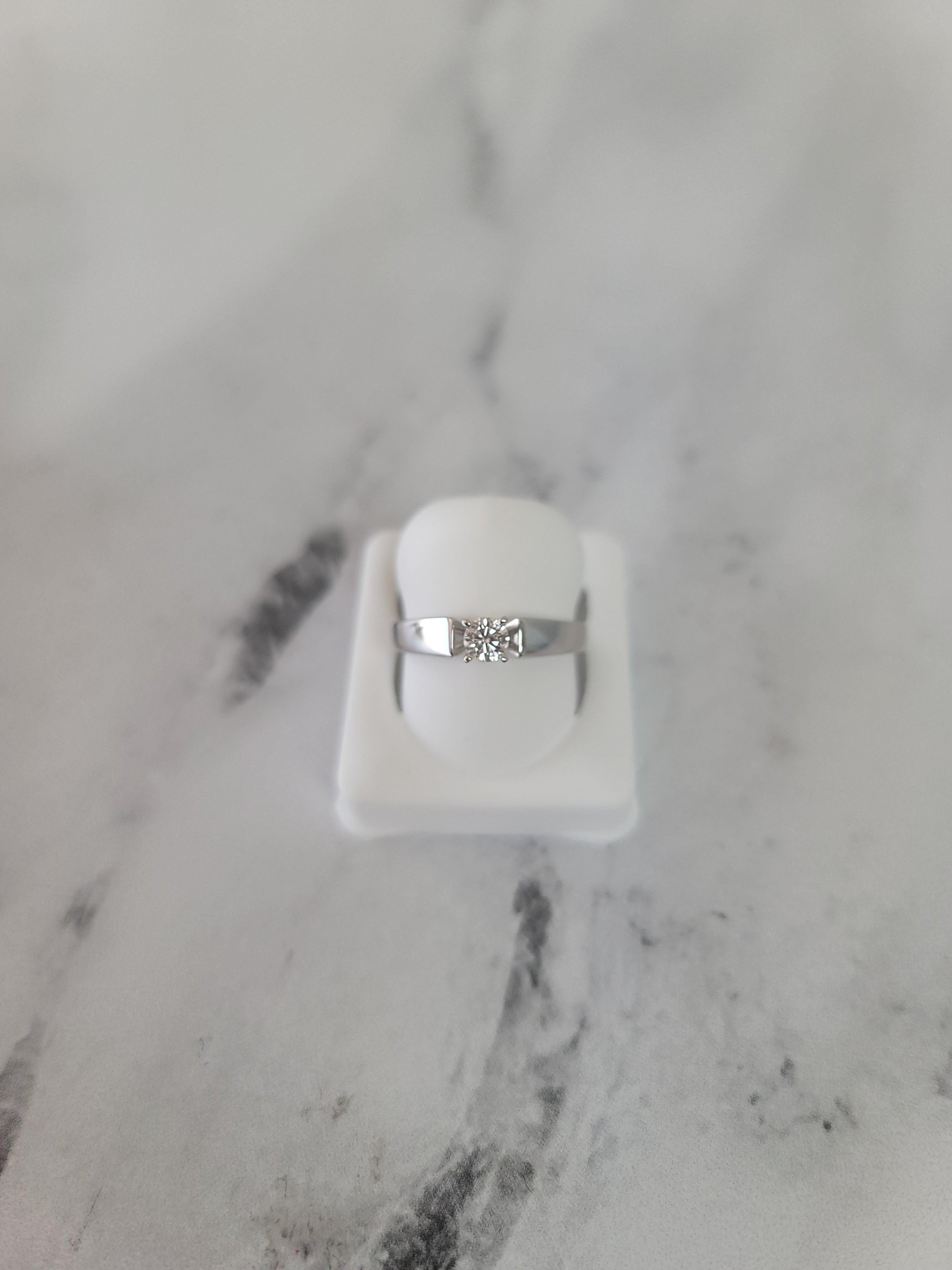 Quarter Carat Round Solitaire Diamond Engagement Ring
