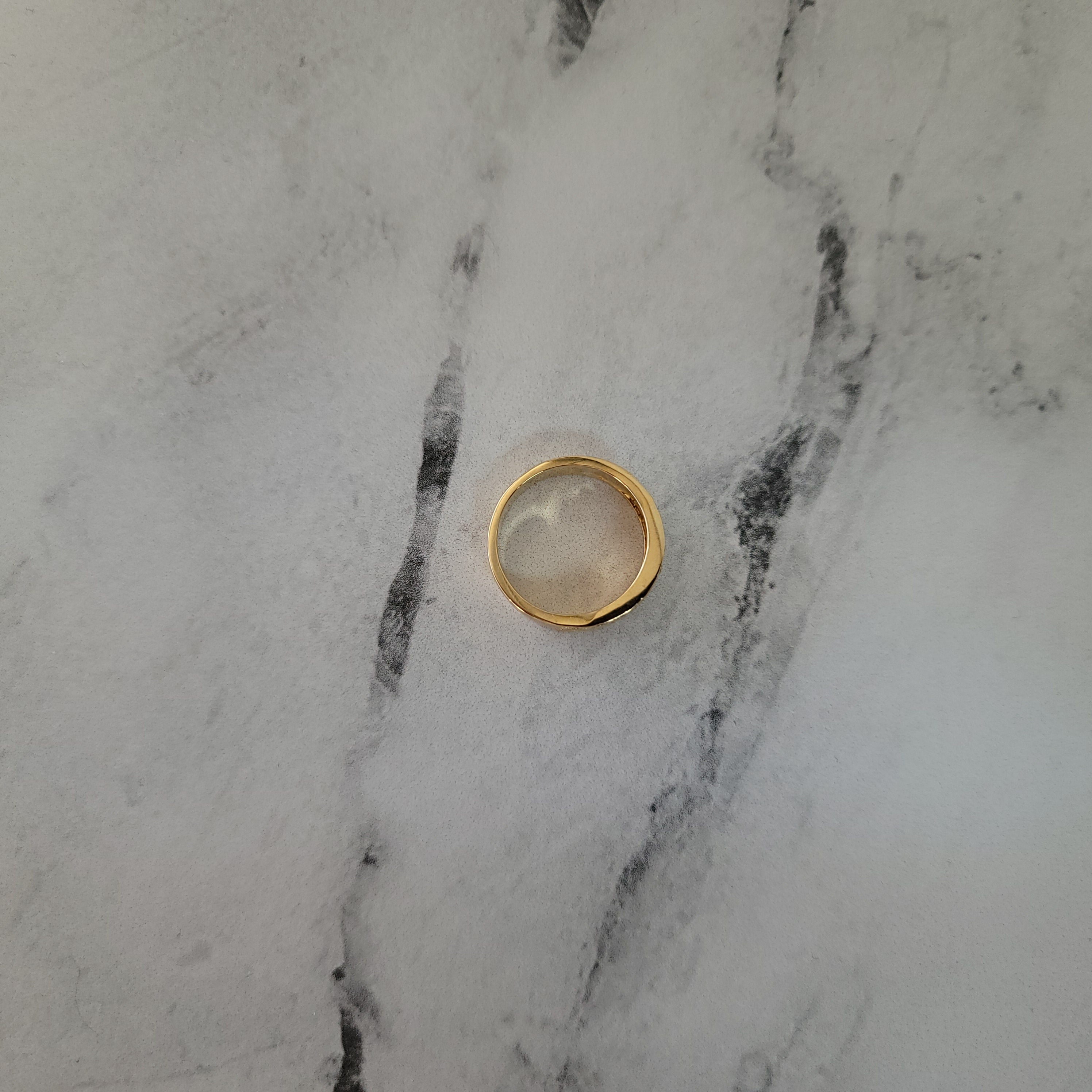 Alianza de boda de tres filas de diamantes de 0,50 ct en oro amarillo de 14 k