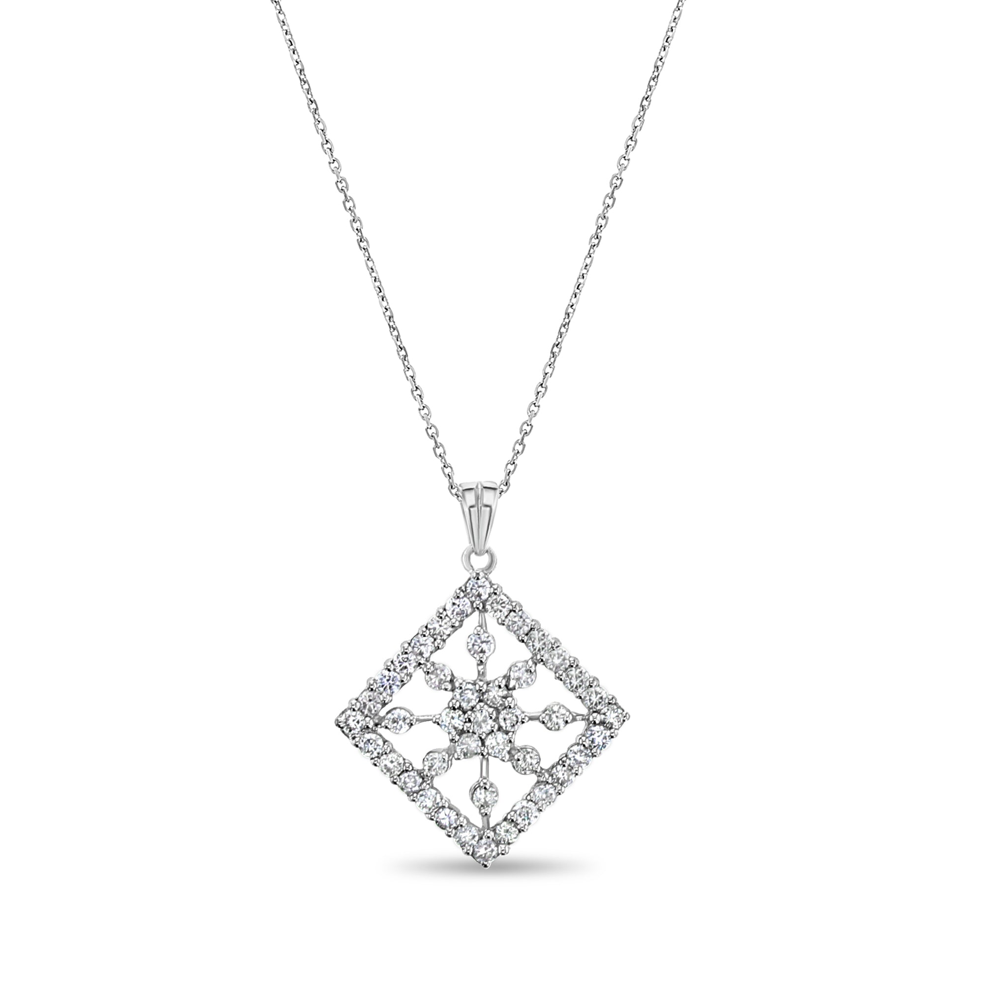 Collier en or blanc 18 carats avec diamants de style antique