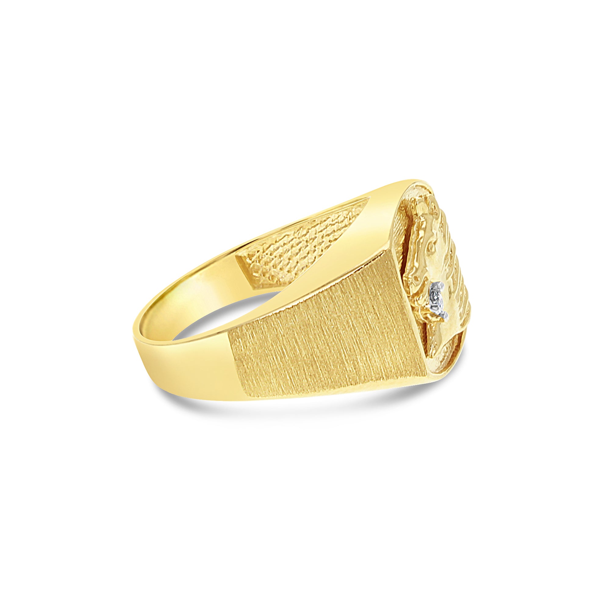 Anillo con sello de diamantes y cabeza de caballo en oro amarillo de 10 k