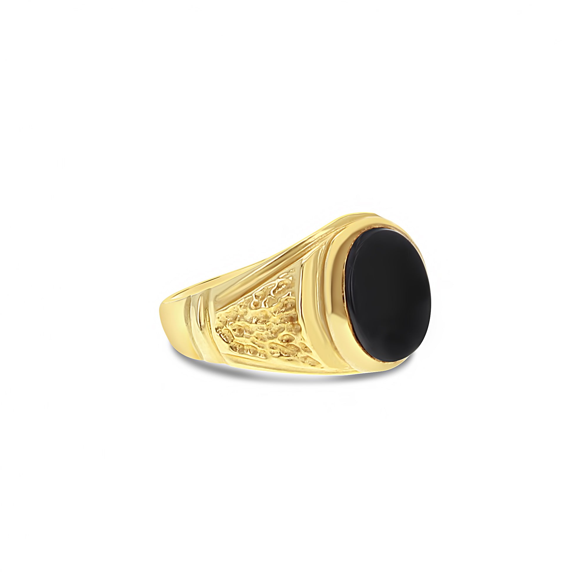 Anillo de ónix ovalado con banda texturizada en oro amarillo de 14 k