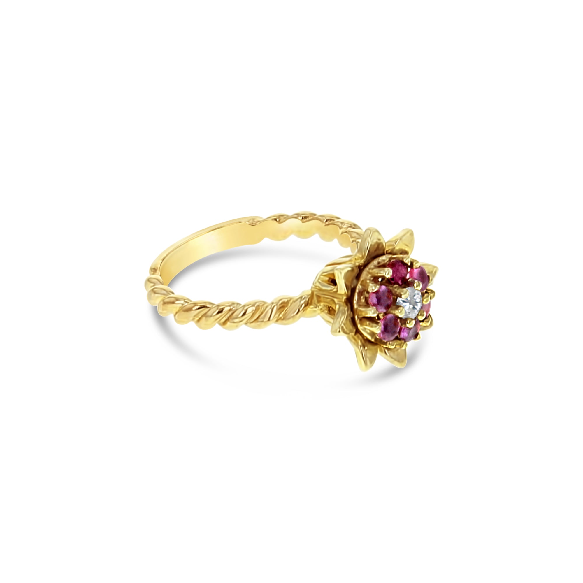 Anillo de oro amarillo de 14 k con tulipán y rubí mediano