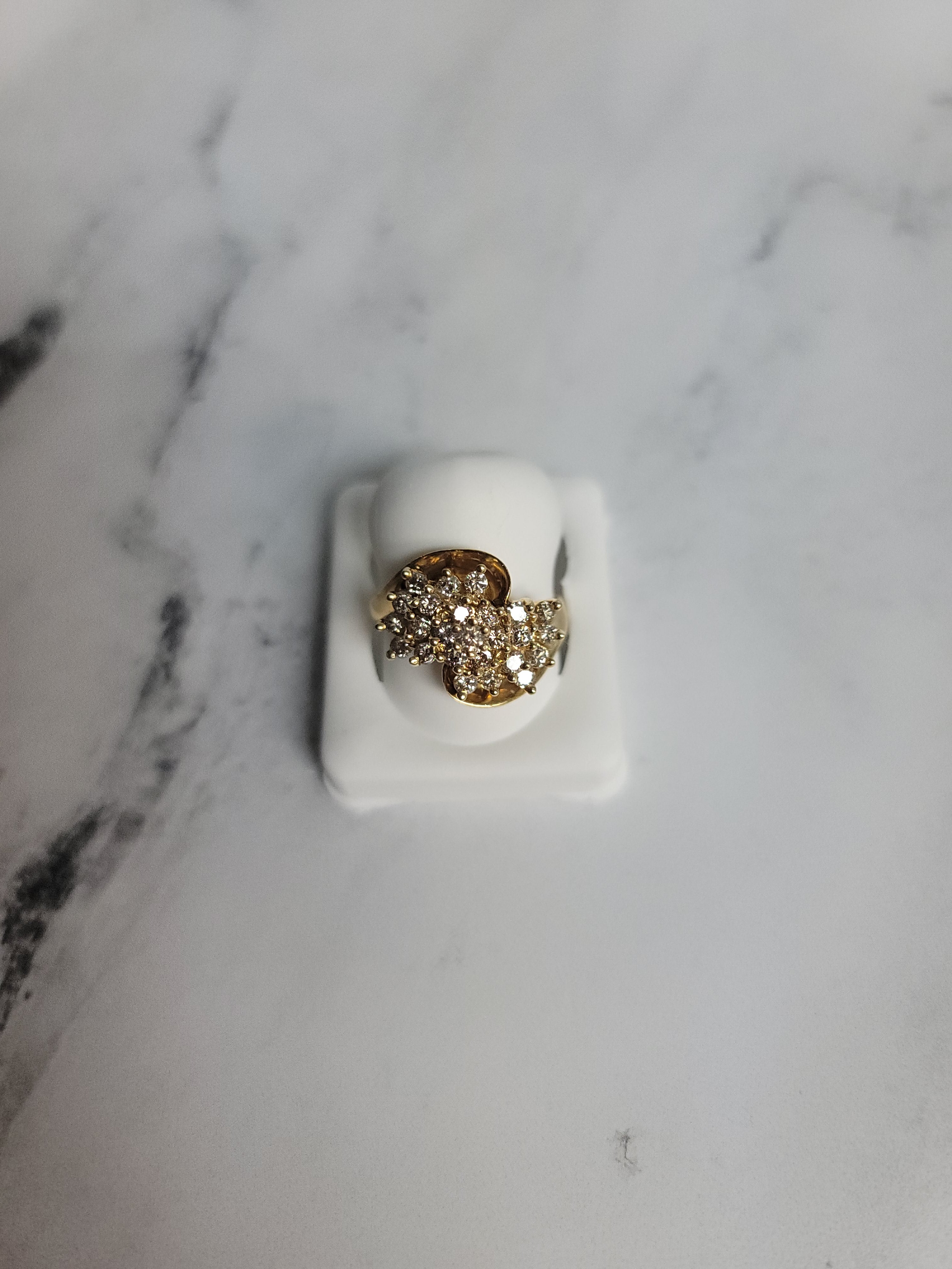 Cluster Diamond Cocktail Ring 1.00cttw 14K Yellow Gold