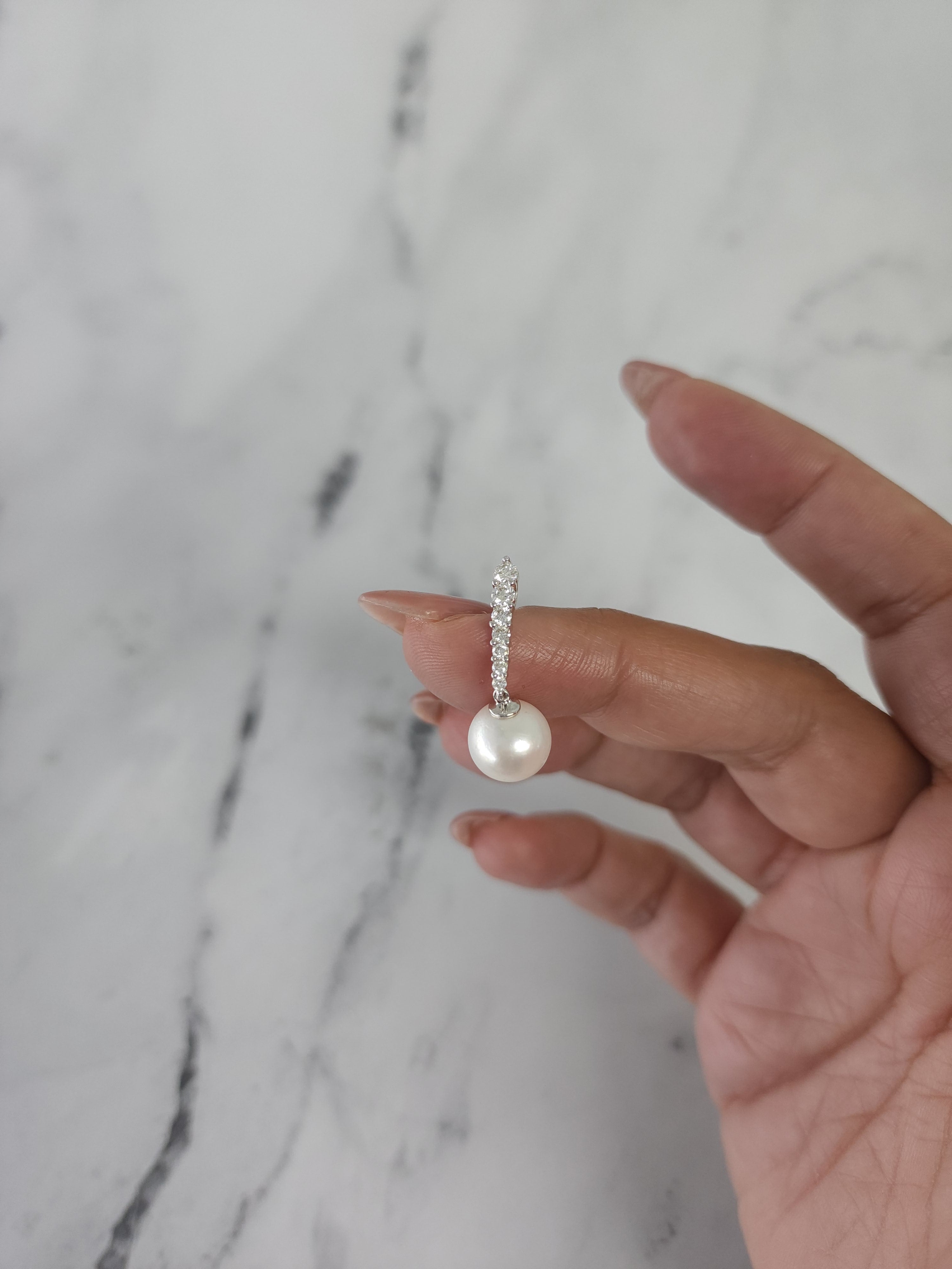 Vertical Drop Freshwater Pearl Diamond Necklace 10mm .30cttw 14k White Gold