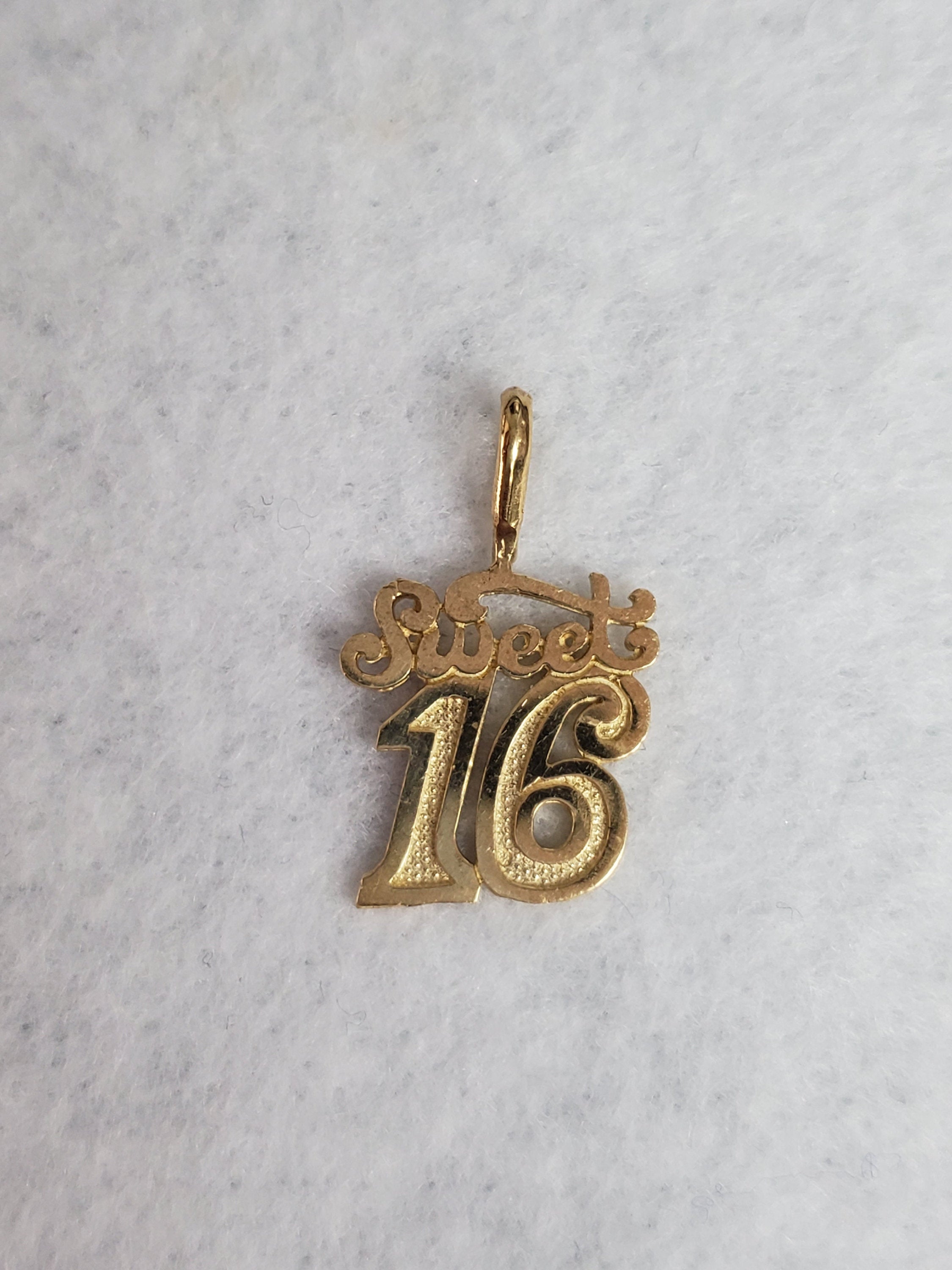 Sweet 16 Charm/Pendant 14k Yellow Gold