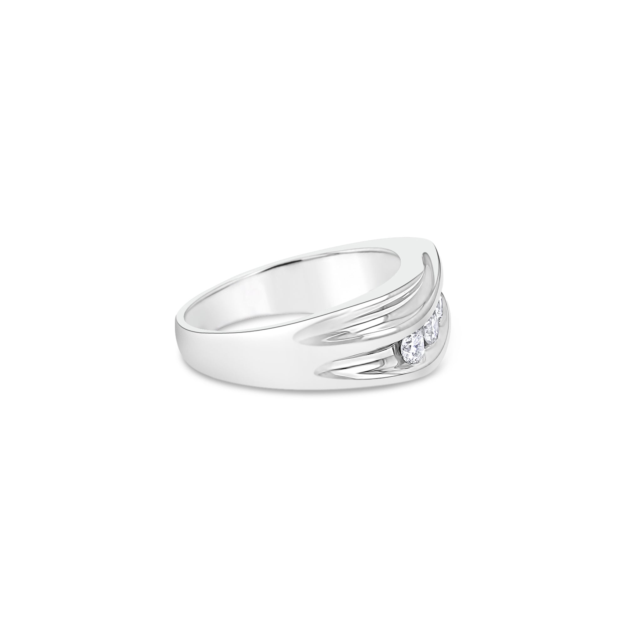 Alianza de boda con cinco diamantes en diagonal de 1,50 cts en oro blanco de 14 k