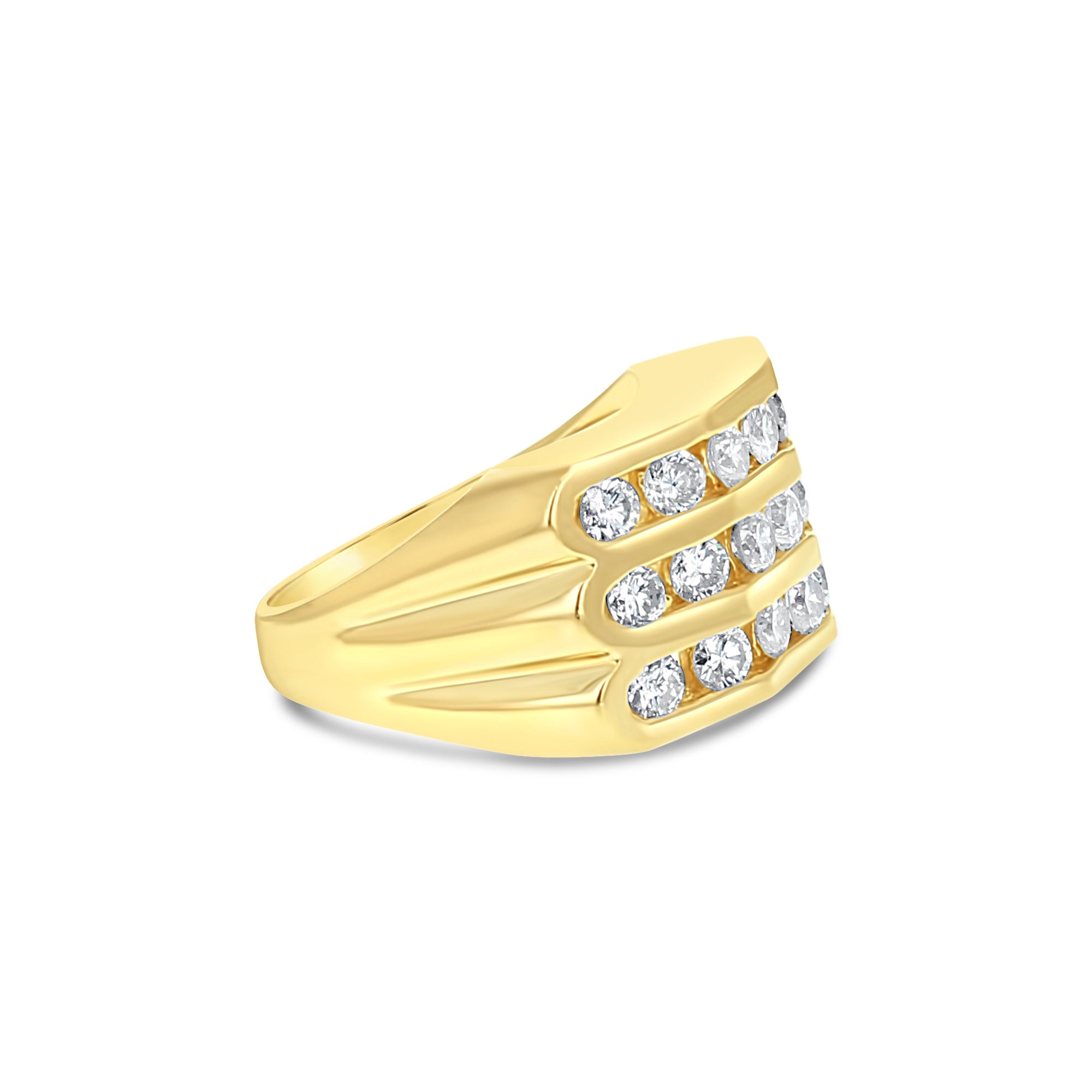 Anillo de oro amarillo de 14 k con tres filas de diamantes de 1,00 ct