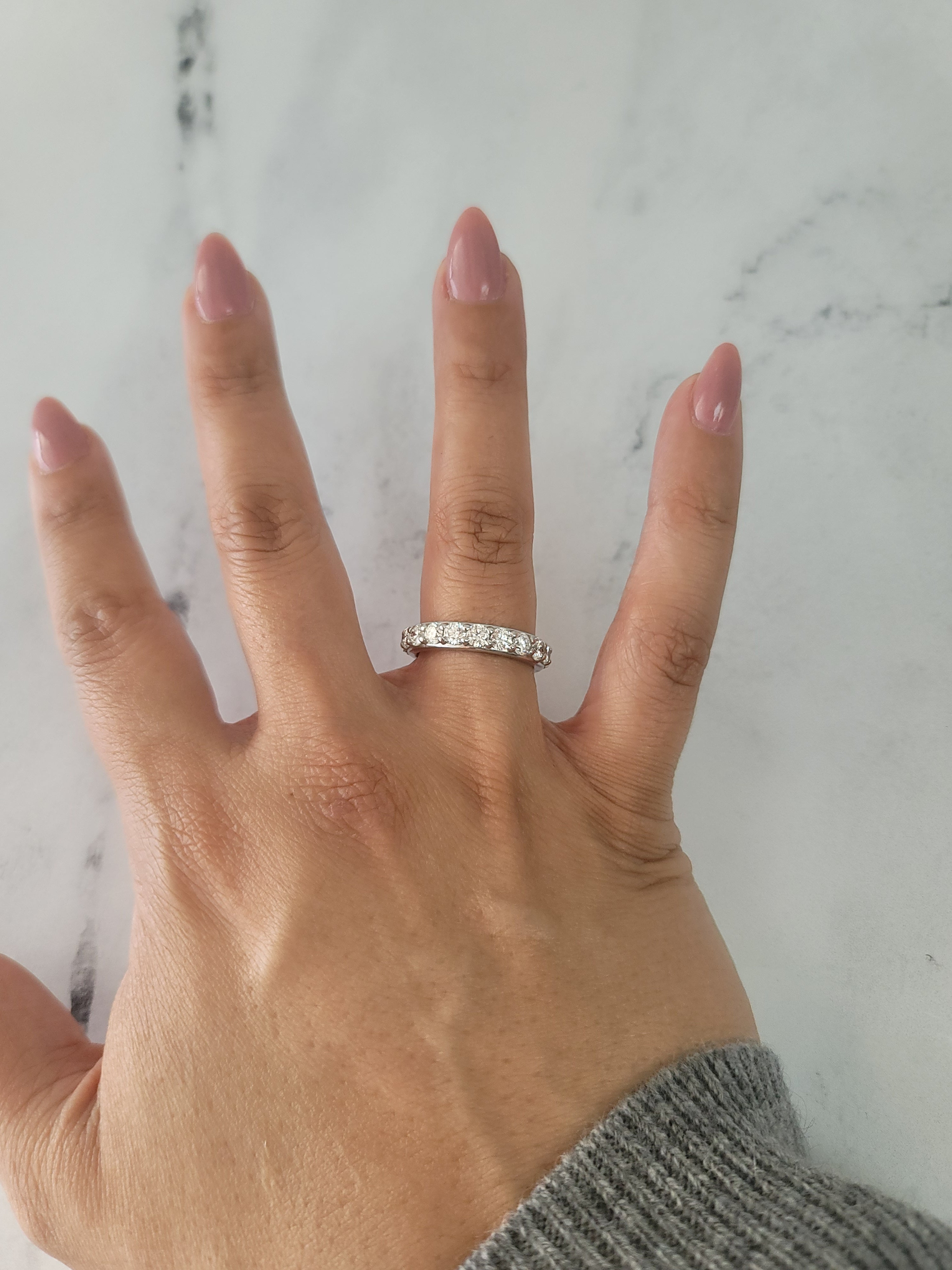 Alliance de mariage éternité avec diamants de trois carats