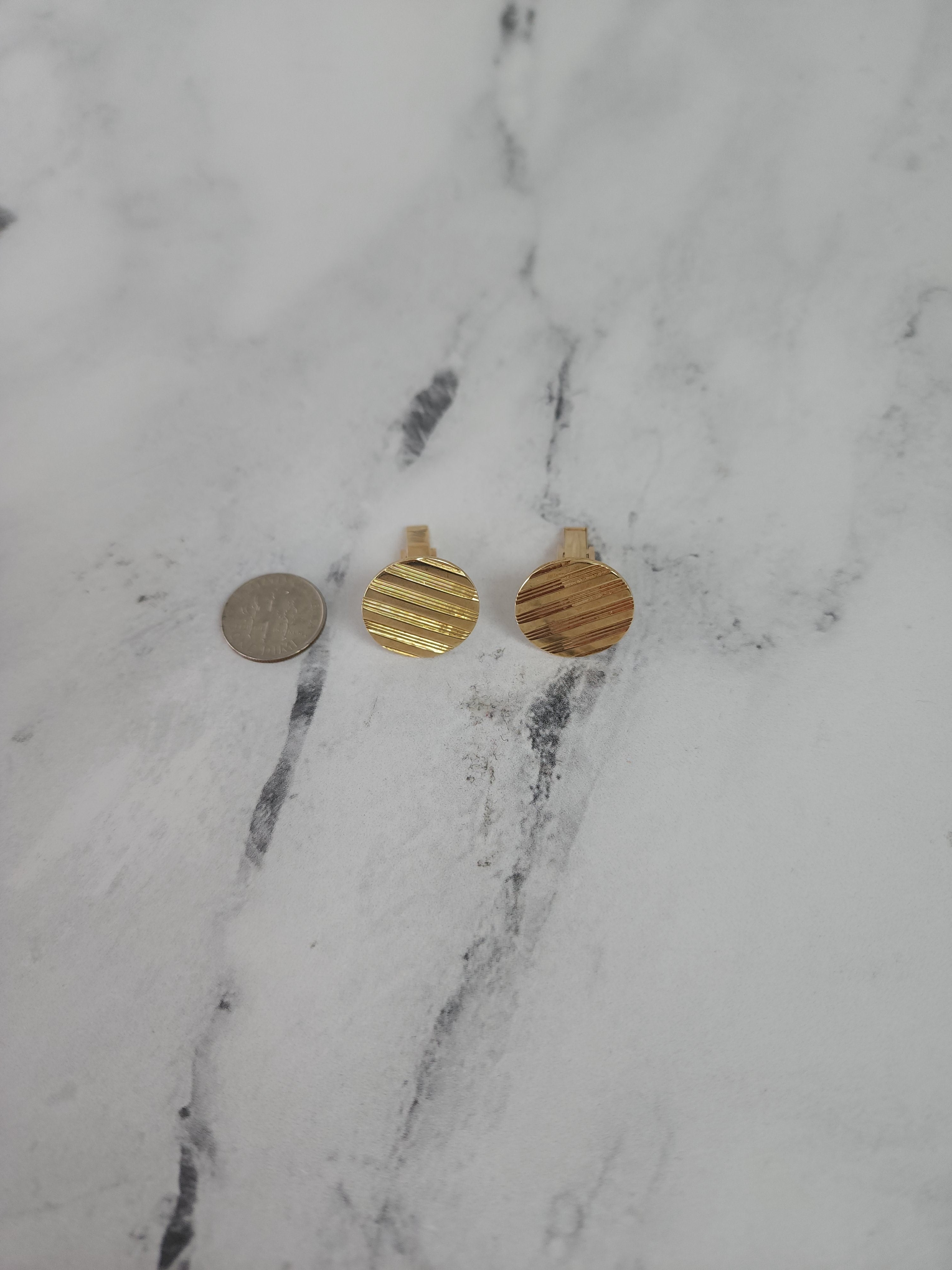 Cuff Links with Line Design 14k Yellow Gold