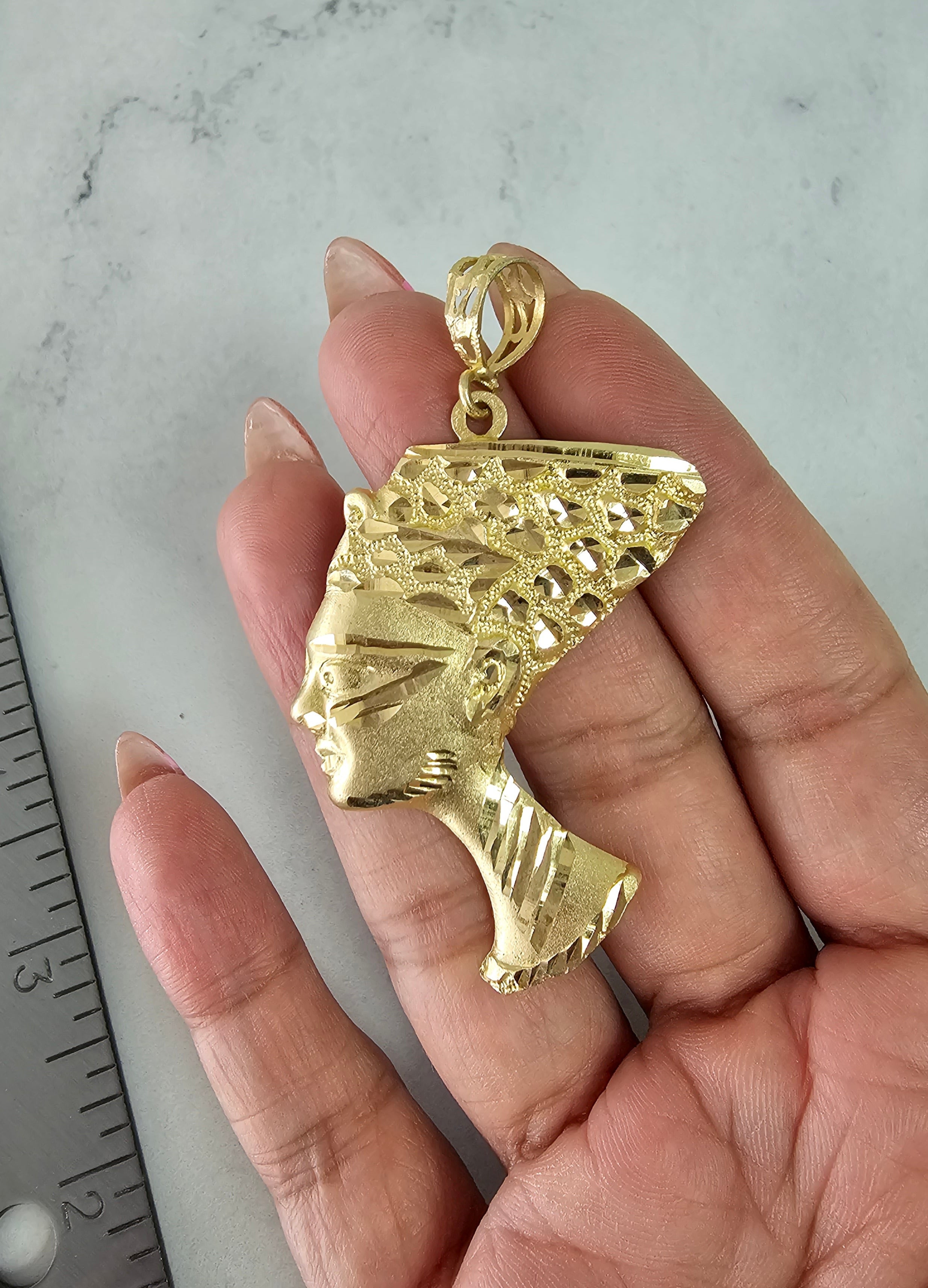 Nefertiti Egyptian Queen Necklace 10K Yellow Gold