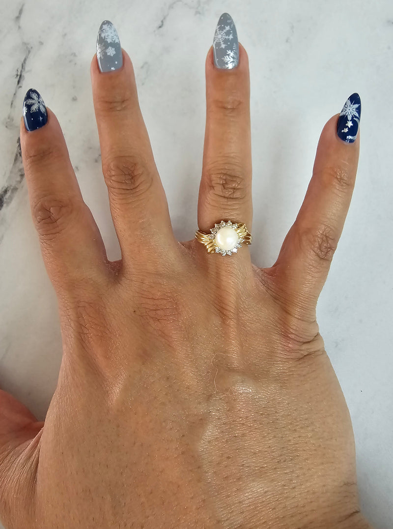 Pearl Diamond Halo Ring .25cttw 14K Yellow Gold
