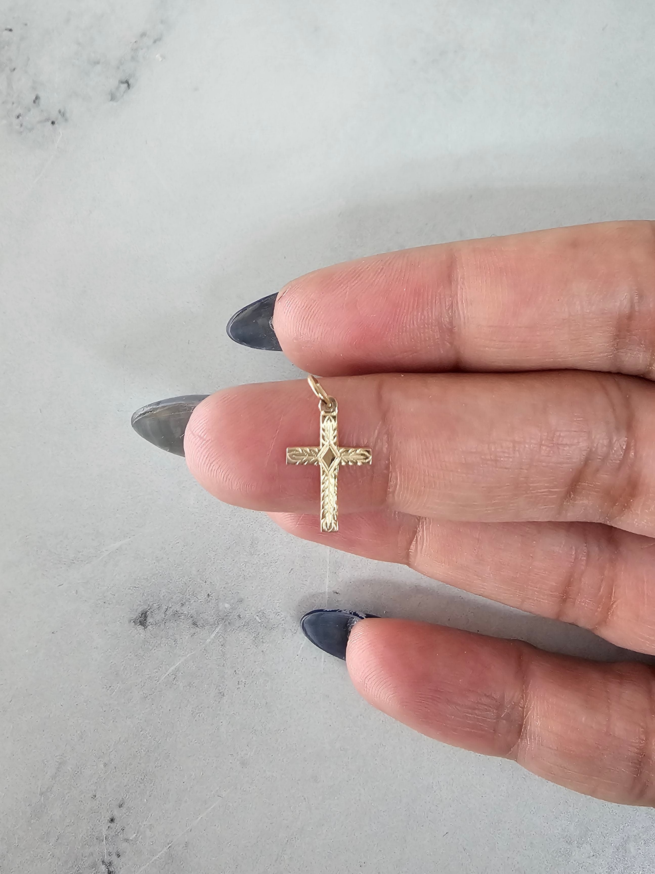 Vintage Style Cross with Diamond Design in Center 14k Yellow Gold