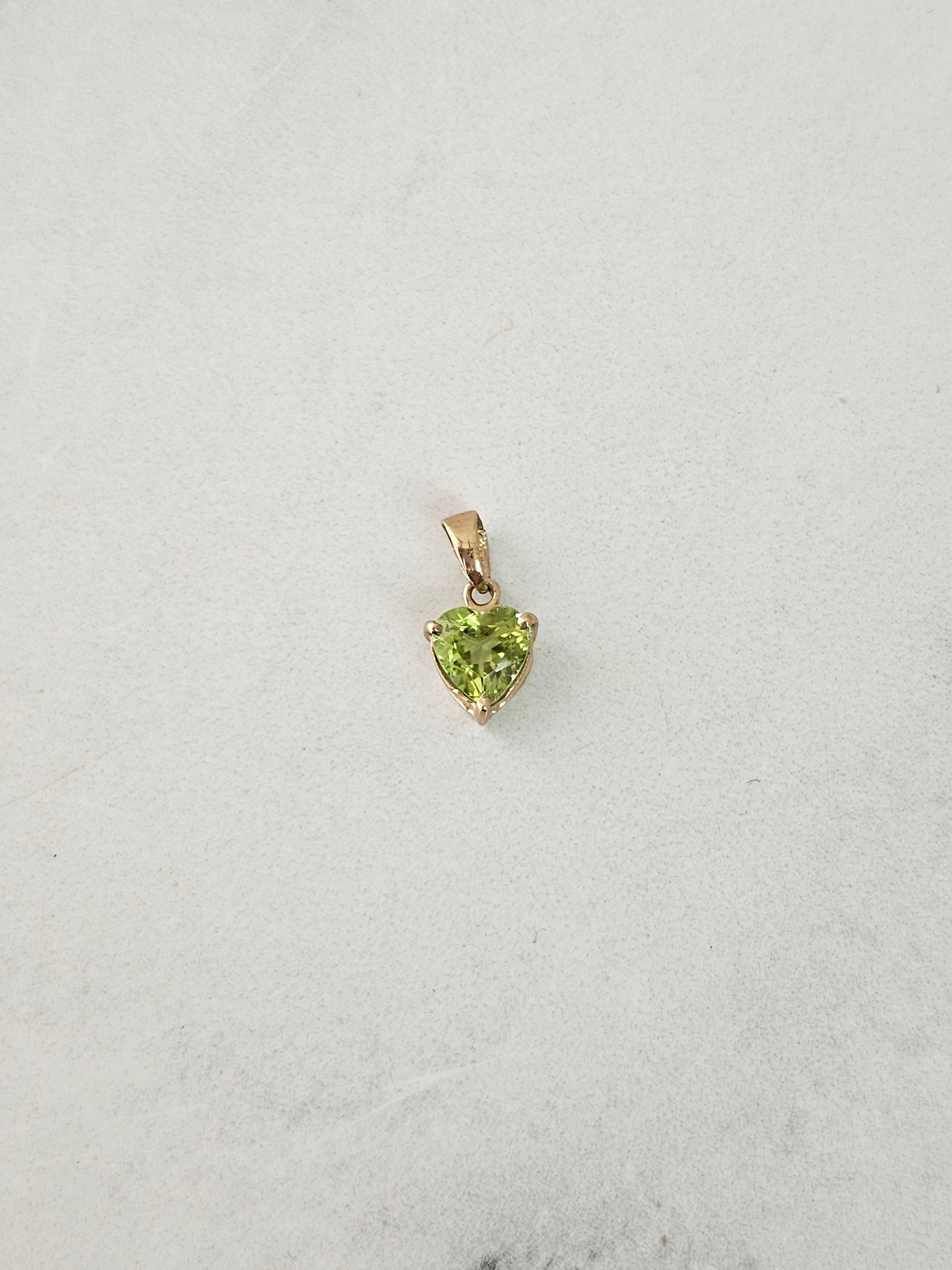 Heart Shaped Peridot Necklace 14k Yellow Gold