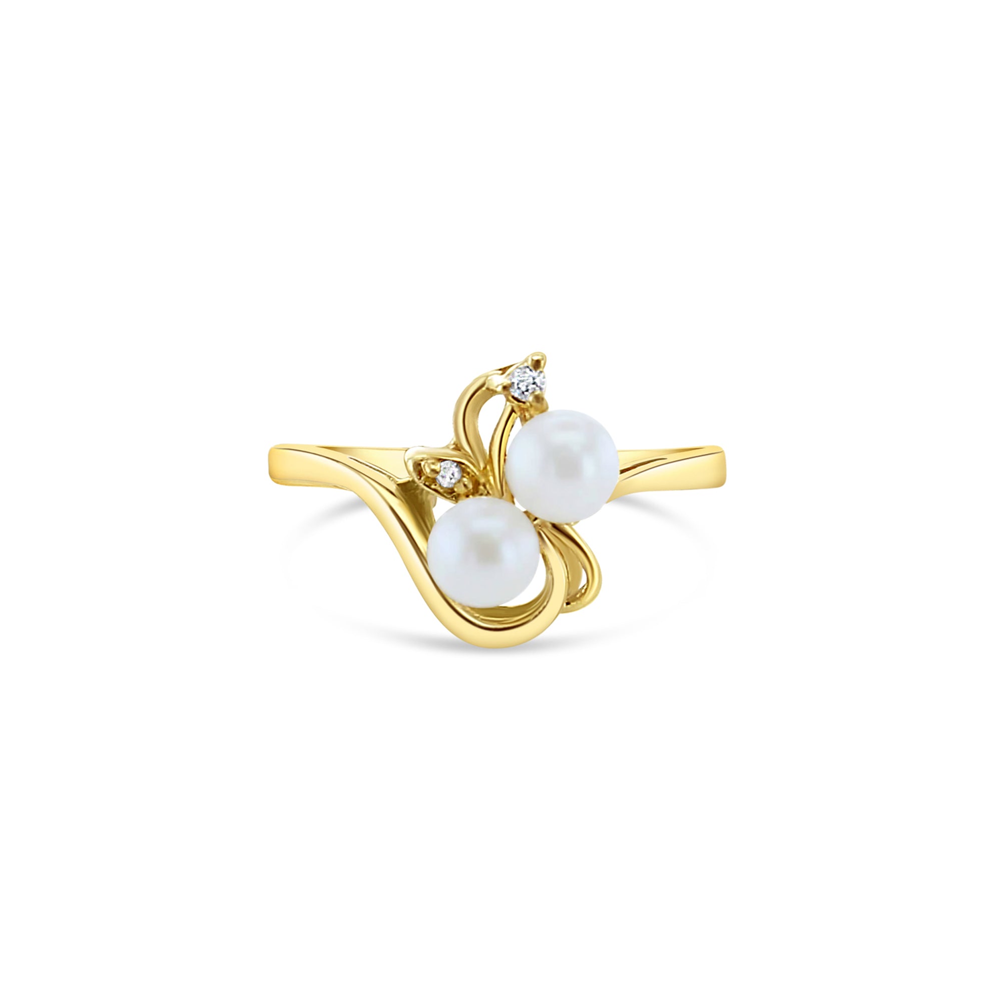 Anillo de oro amarillo de 14 k con racimo de perlas cultivadas de 4 mm