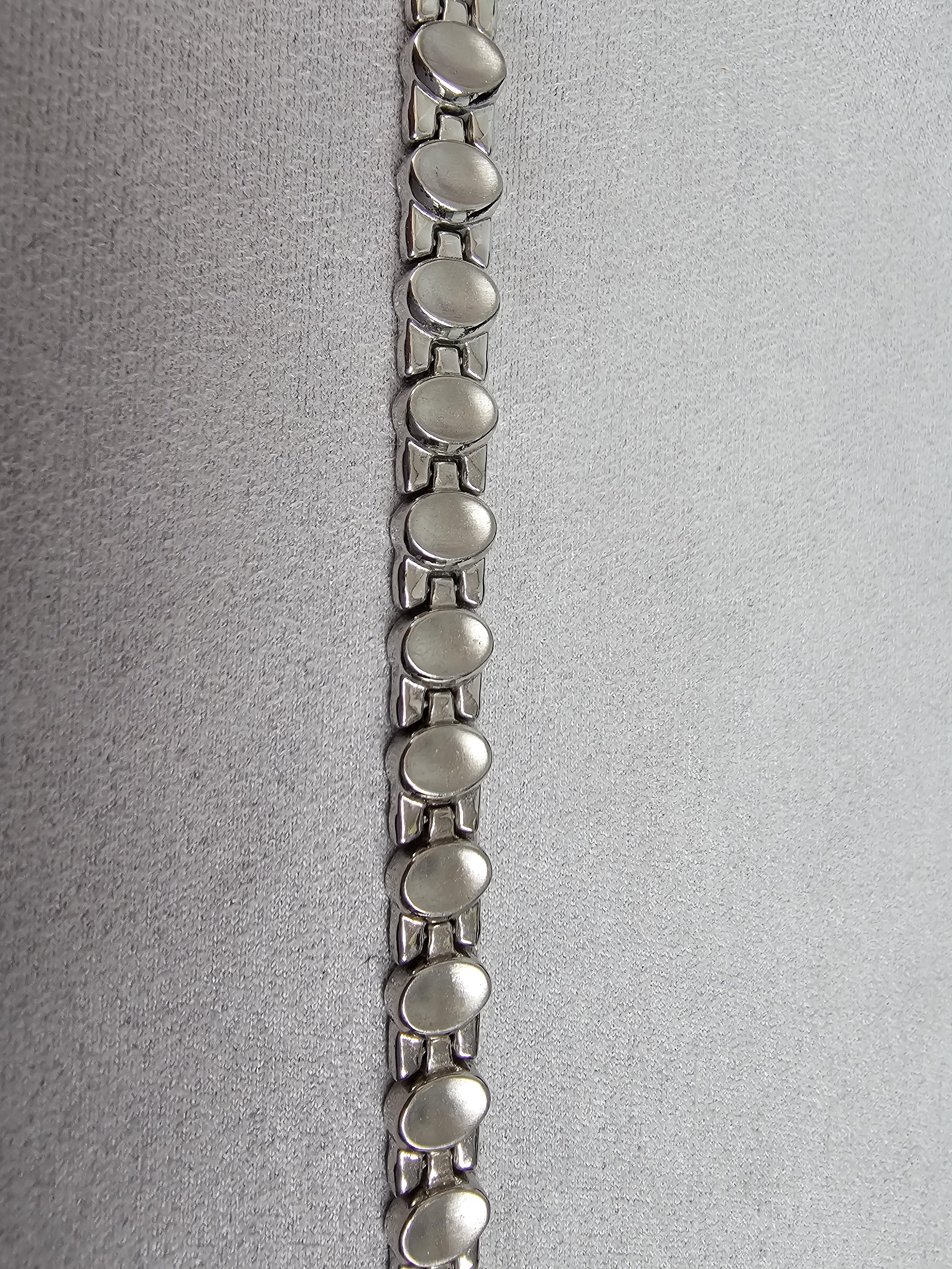 Polished Oval Link Bracelet  14k White Gold