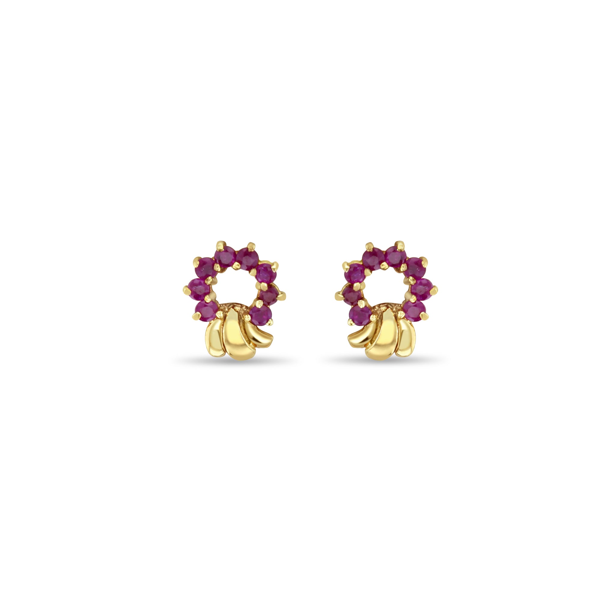 Clous d'oreilles style couronne de rubis en or jaune 14 carats