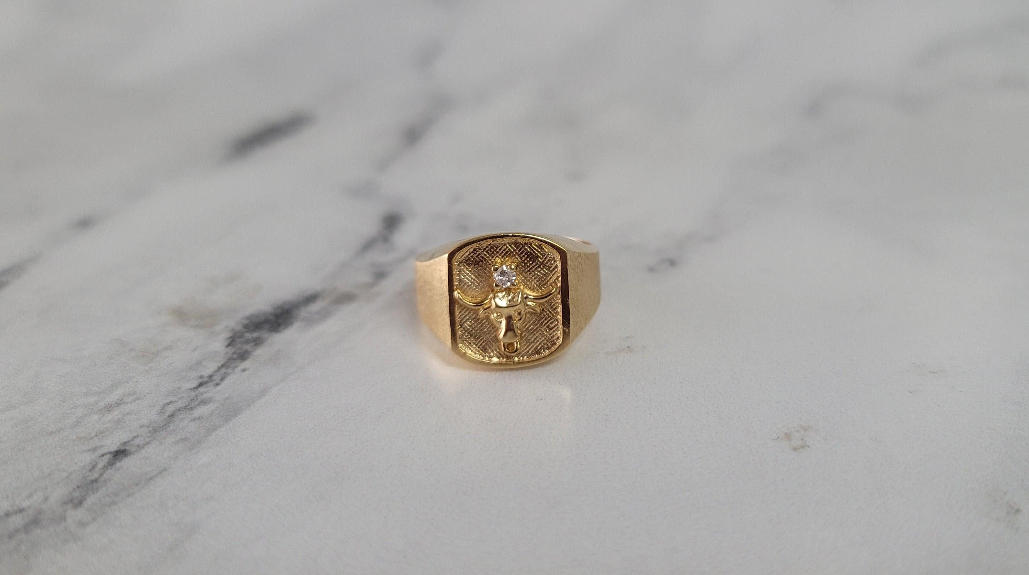 Longhorn Diamond Ring with Brushed Satin Finish