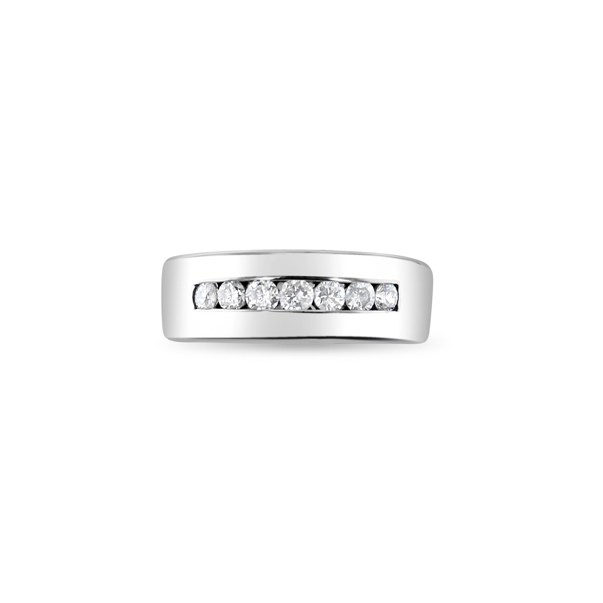 Alliance en or blanc 14 carats avec diamants sertis en canal large d'un demi-carat