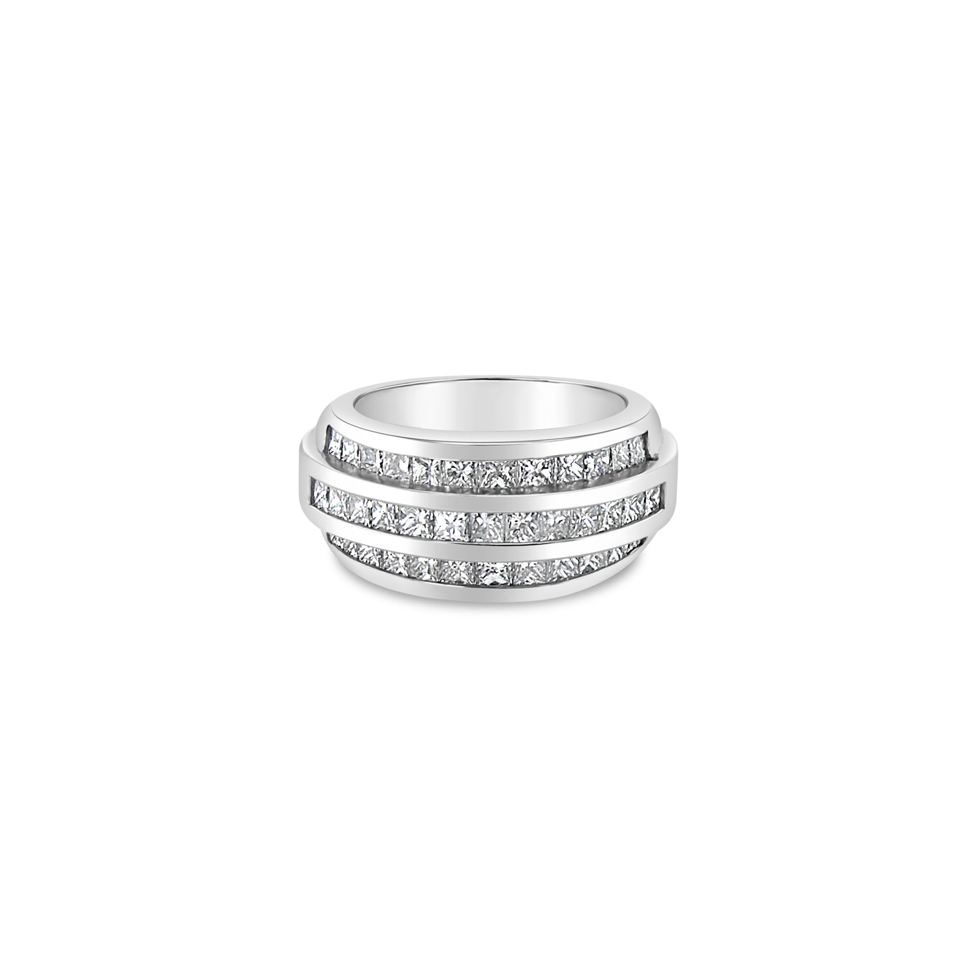 Bague de déclaration à trois rangées de diamants taille princesse 2,22 ct en or blanc 14 carats