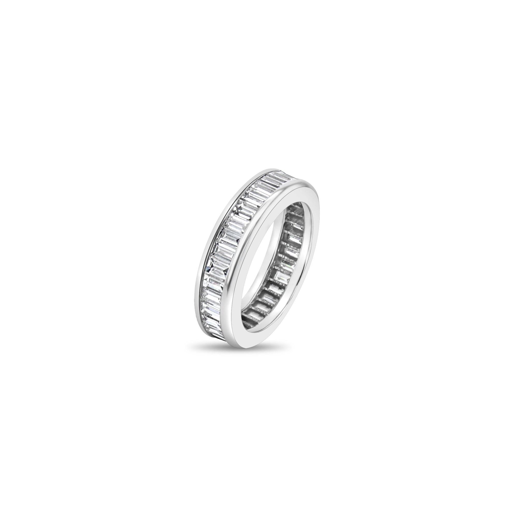 Alliance de mariage éternité en or blanc 14 carats avec diamants baguette de trois carats