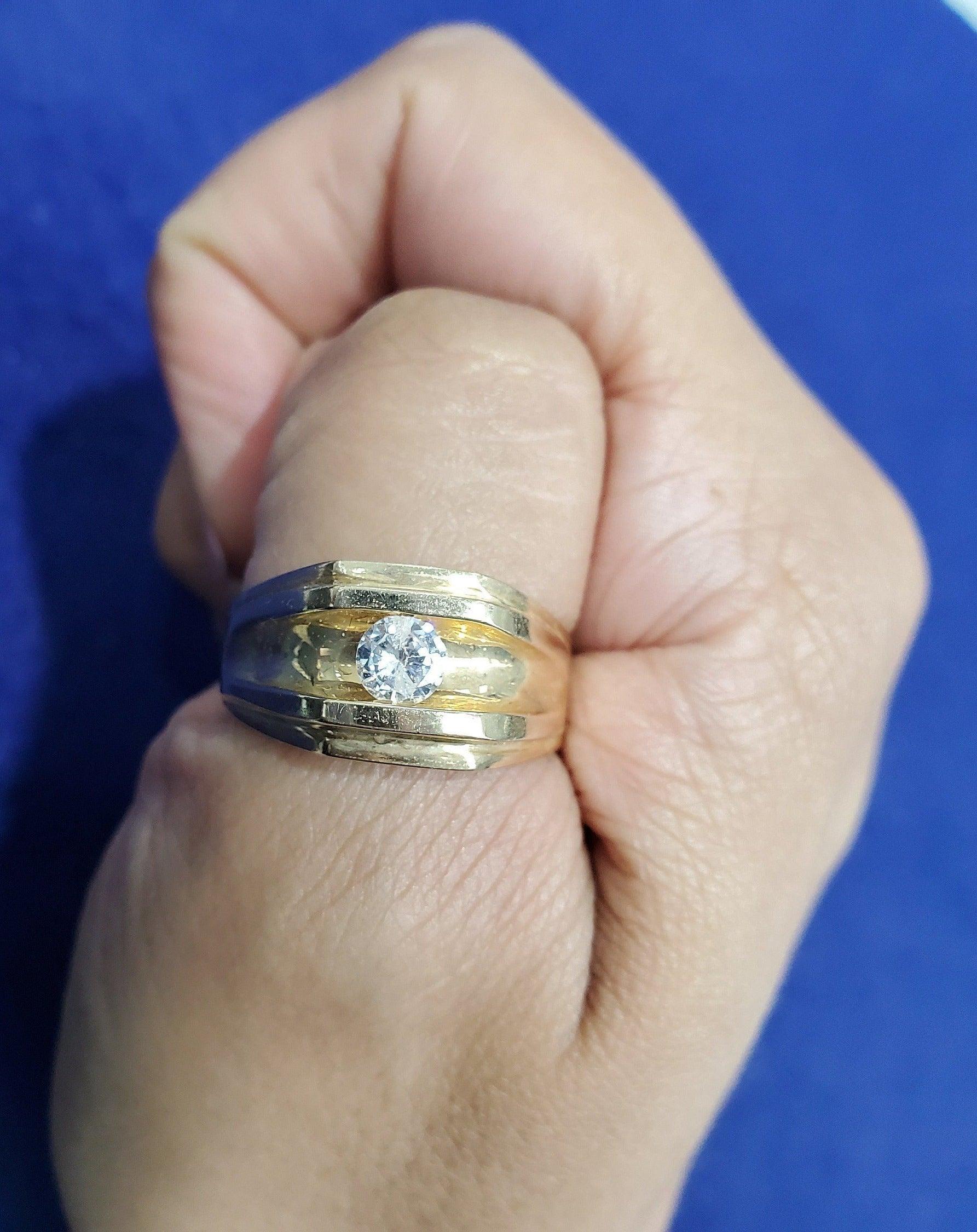 Solitaire Men's Diamond Wedding Band