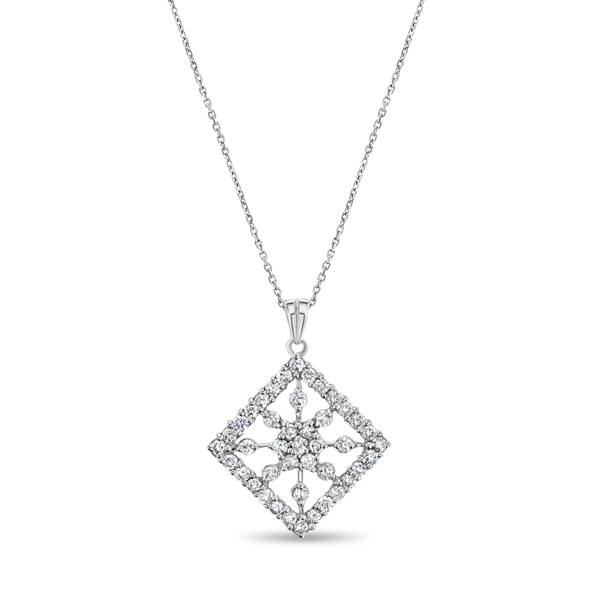 Collier en or blanc 18 carats avec diamants de style antique