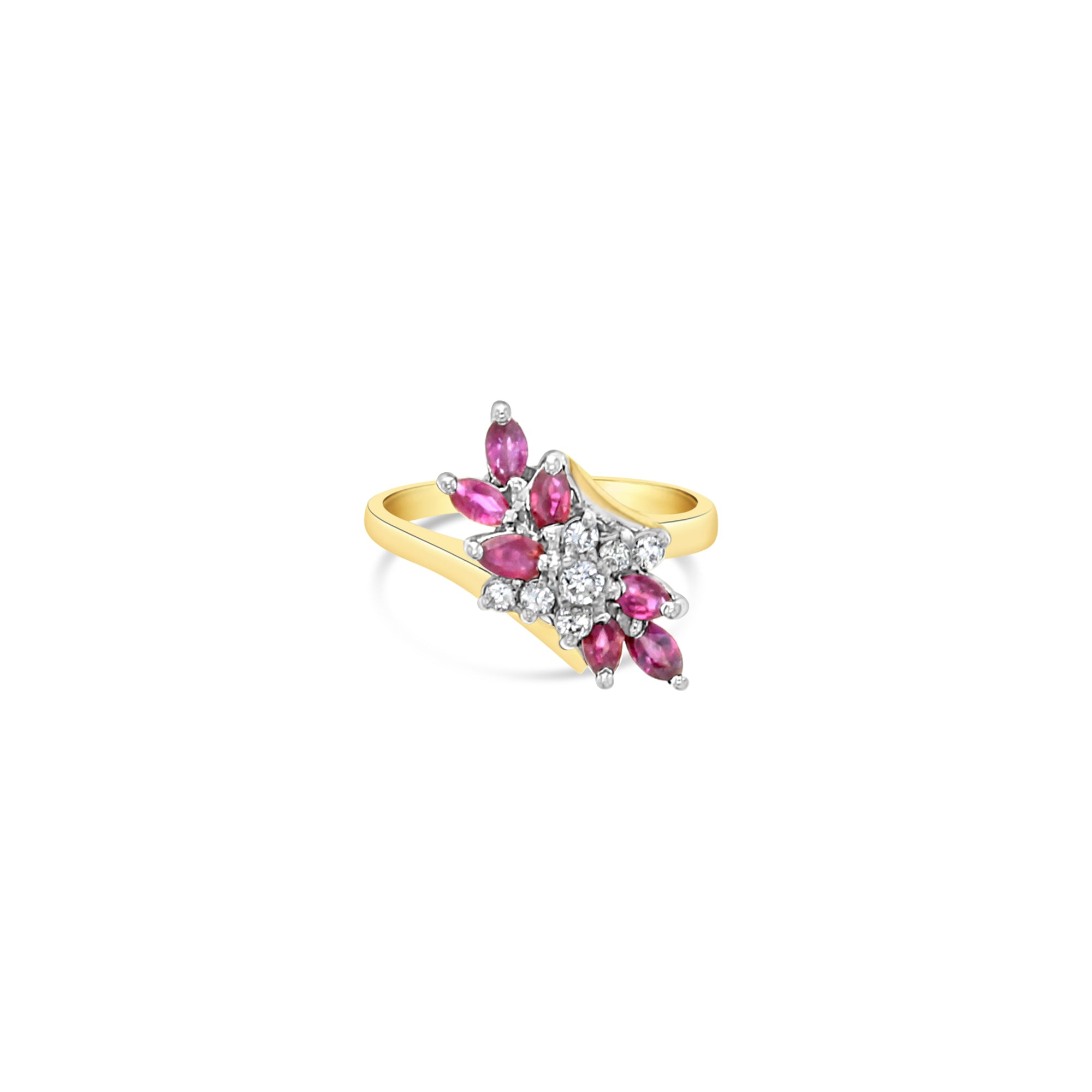 Bague cocktail en or jaune 14 carats avec rubis et diamants, 0,35 ct