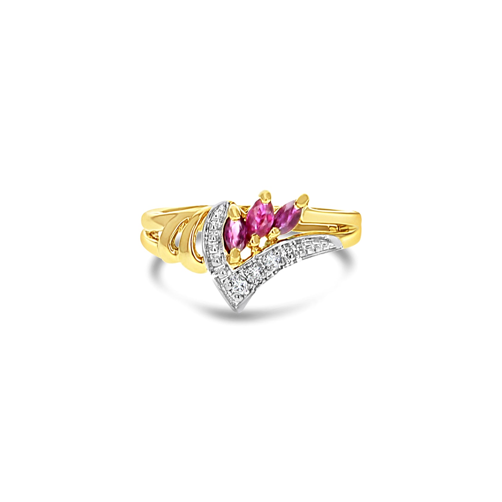 Anillo de oro amarillo de 14 k con rubí y diamantes pavé