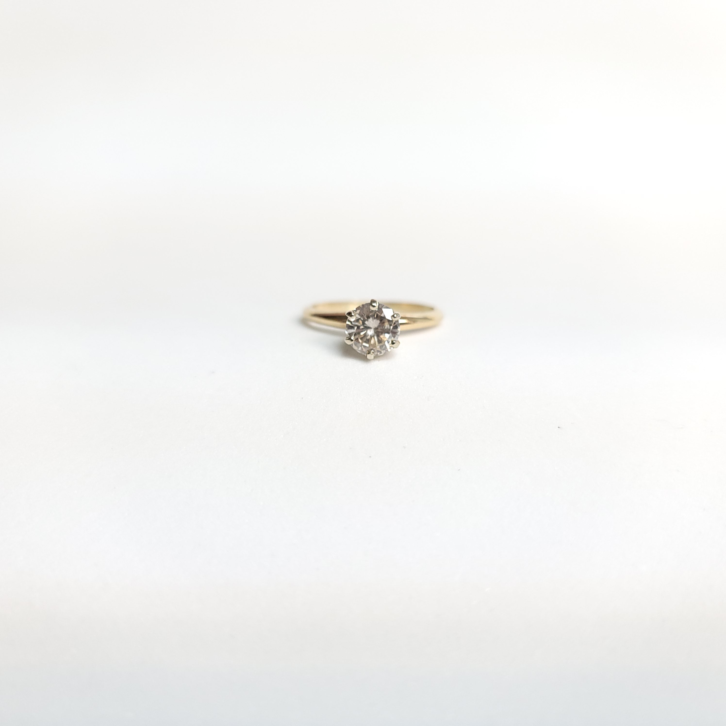 One Carat Brilliant Diamond Engagement Ring