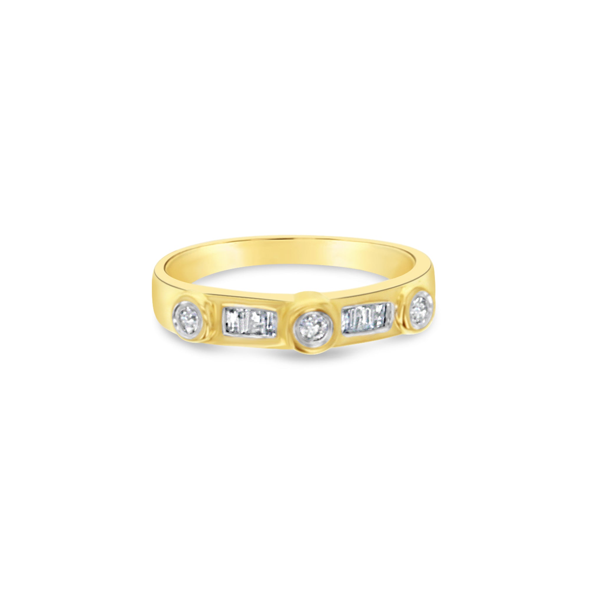 Alliance en or jaune 18 carats avec diamants de 0,26 carat