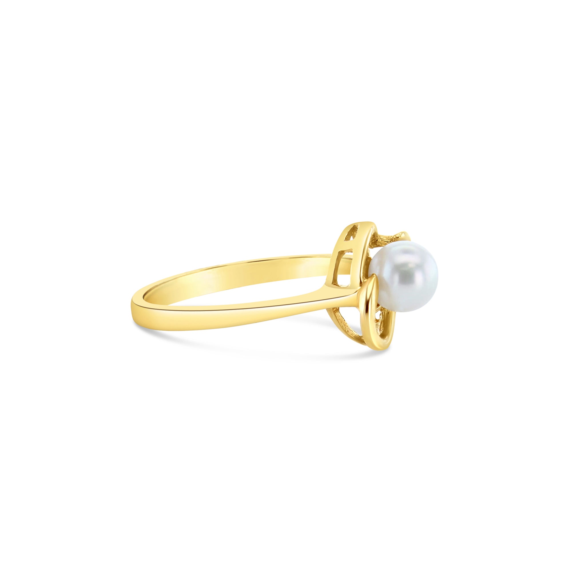 Solitaire Cultured Pearl Diamond Ring in Floral Design 14k Yellow Gold