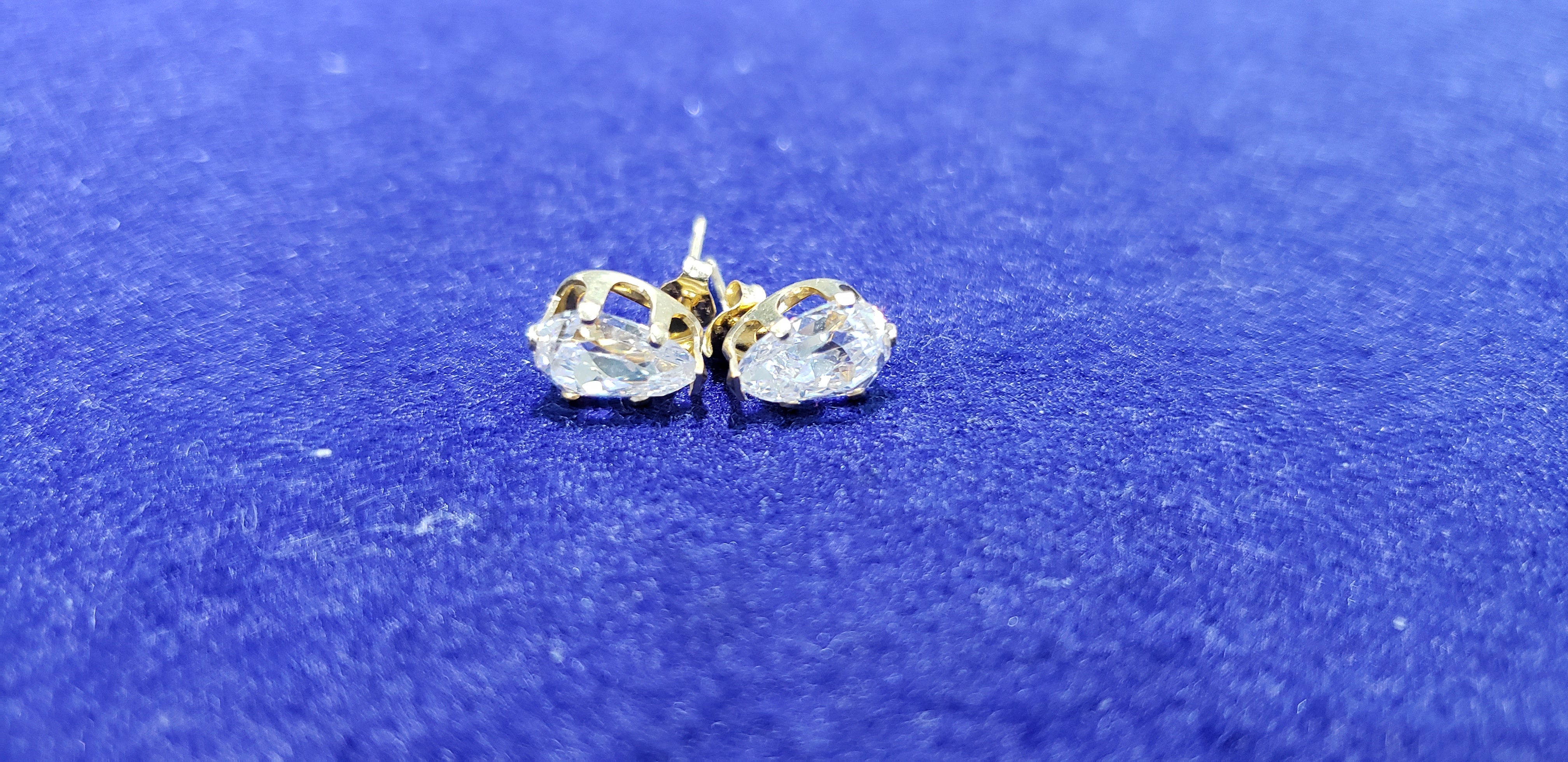 9mm Cubic Zirconia CZ Pear Shaped Tear Drop Studs