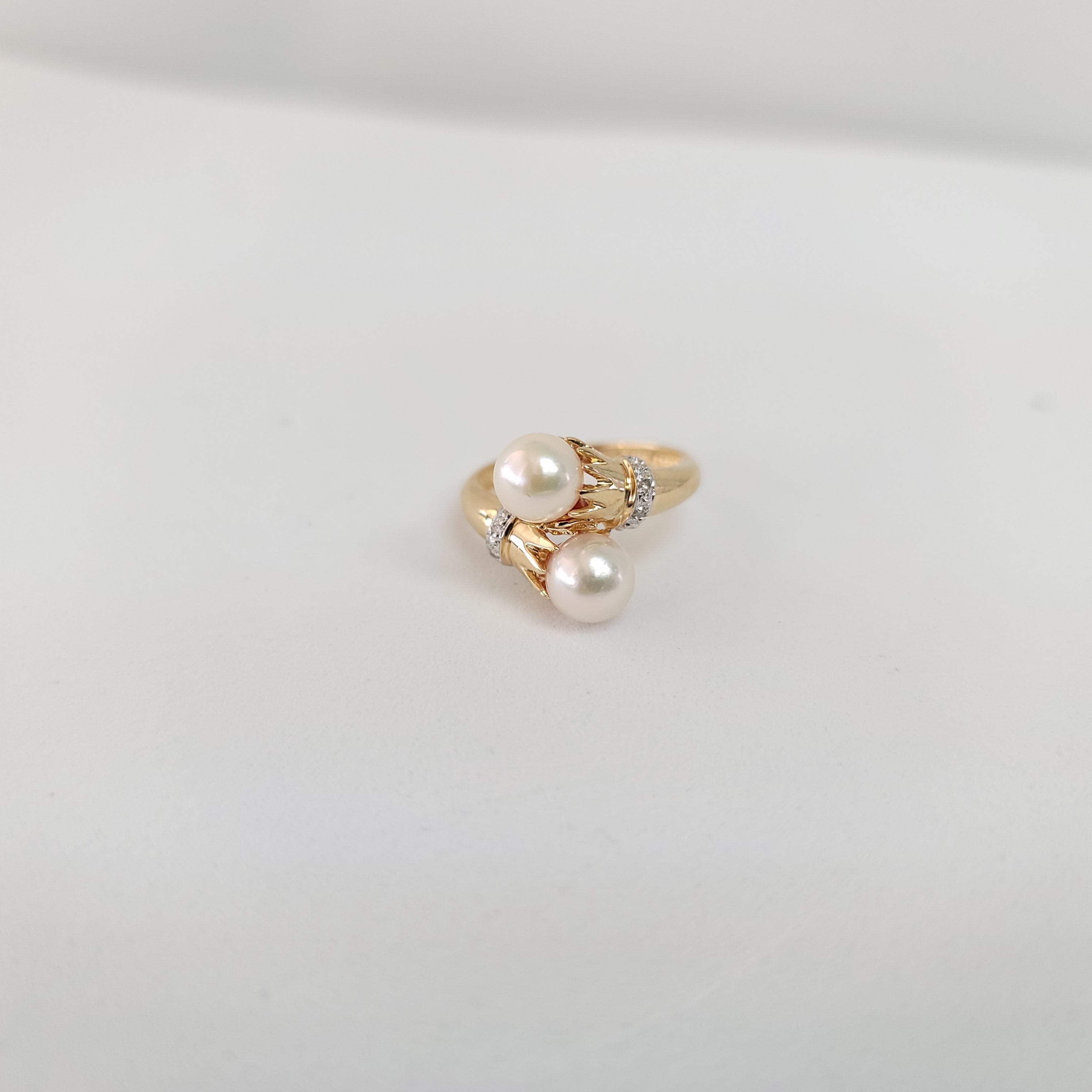 Bypass Pearl Ring with Diamond Intersecting Crowns 7MM 14k Yellow Gold