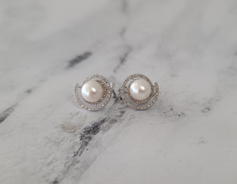 Freshwater Pearl Diamond Earrings .36cttw 14k White Gold