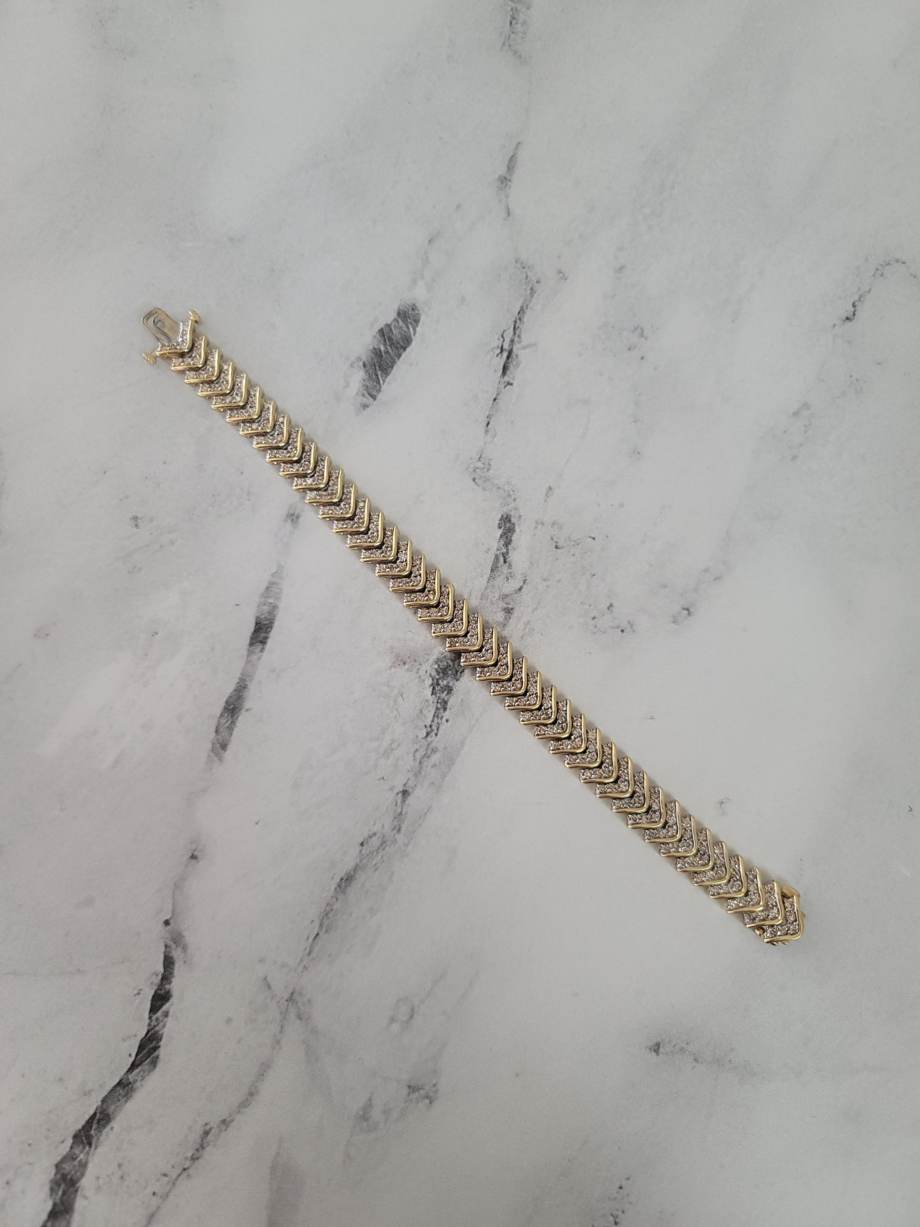 Arrow Style Diamond Bracelet