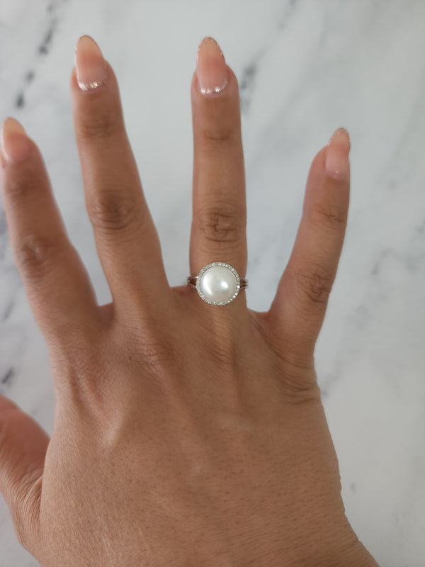 10MM Freshwater Pearl Diamond Halo Ring