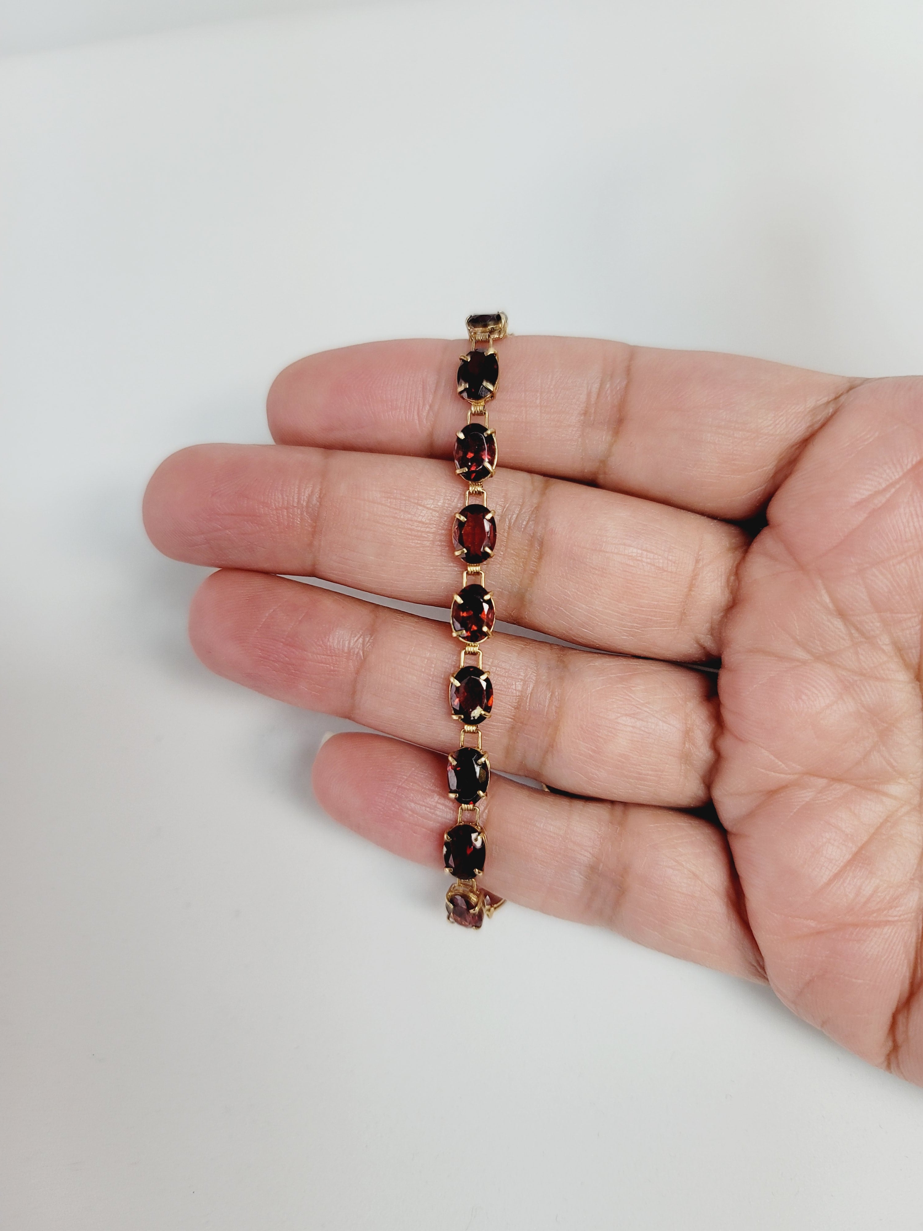 Oval Garnet Tennis Bracelet 21.00cttw 14k White or Yellow Gold