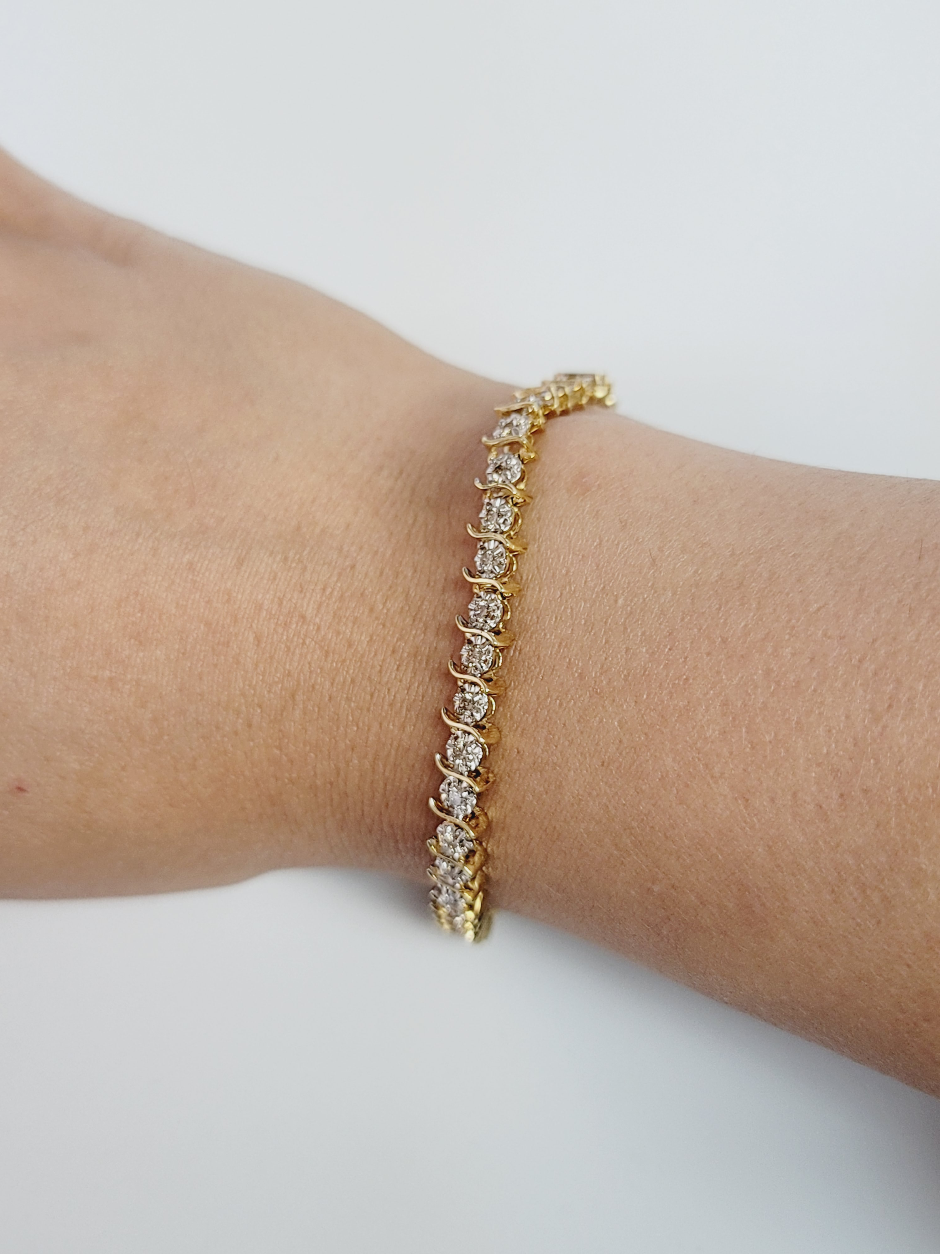 S Style Diamond Bracelet 2.00cttw 14k Yellow Gold