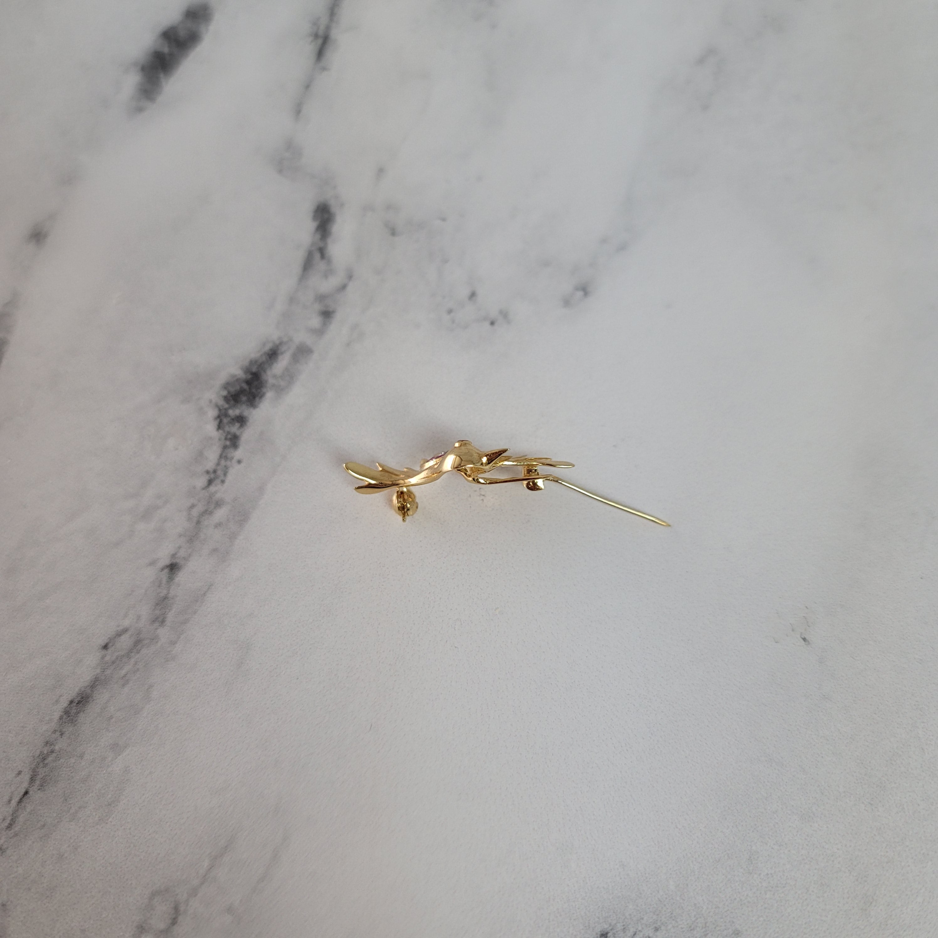 Ruby & Diamond Pave Hummingbird Brooch .25cttw 14k Yellow Gold