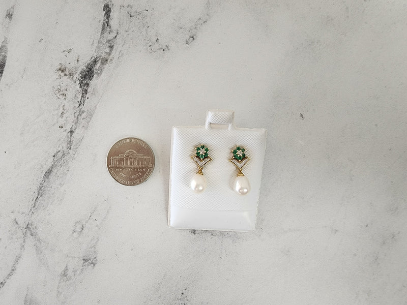 Emerald Flower Shaped & Pearl Dangling Drop Earrings