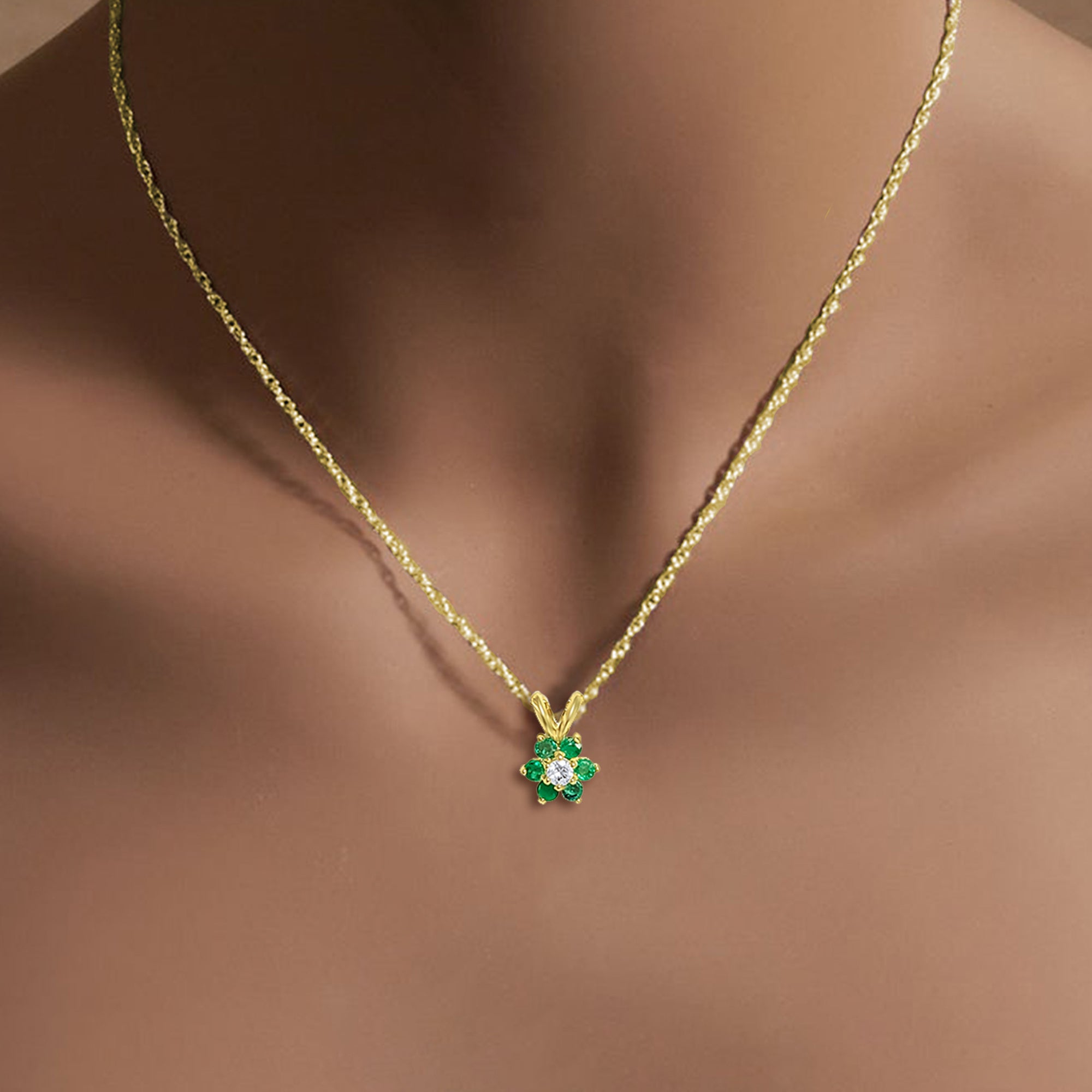 Flower Shaped Emerald Cluster Necklace .40cttw 14k Yellow Gold